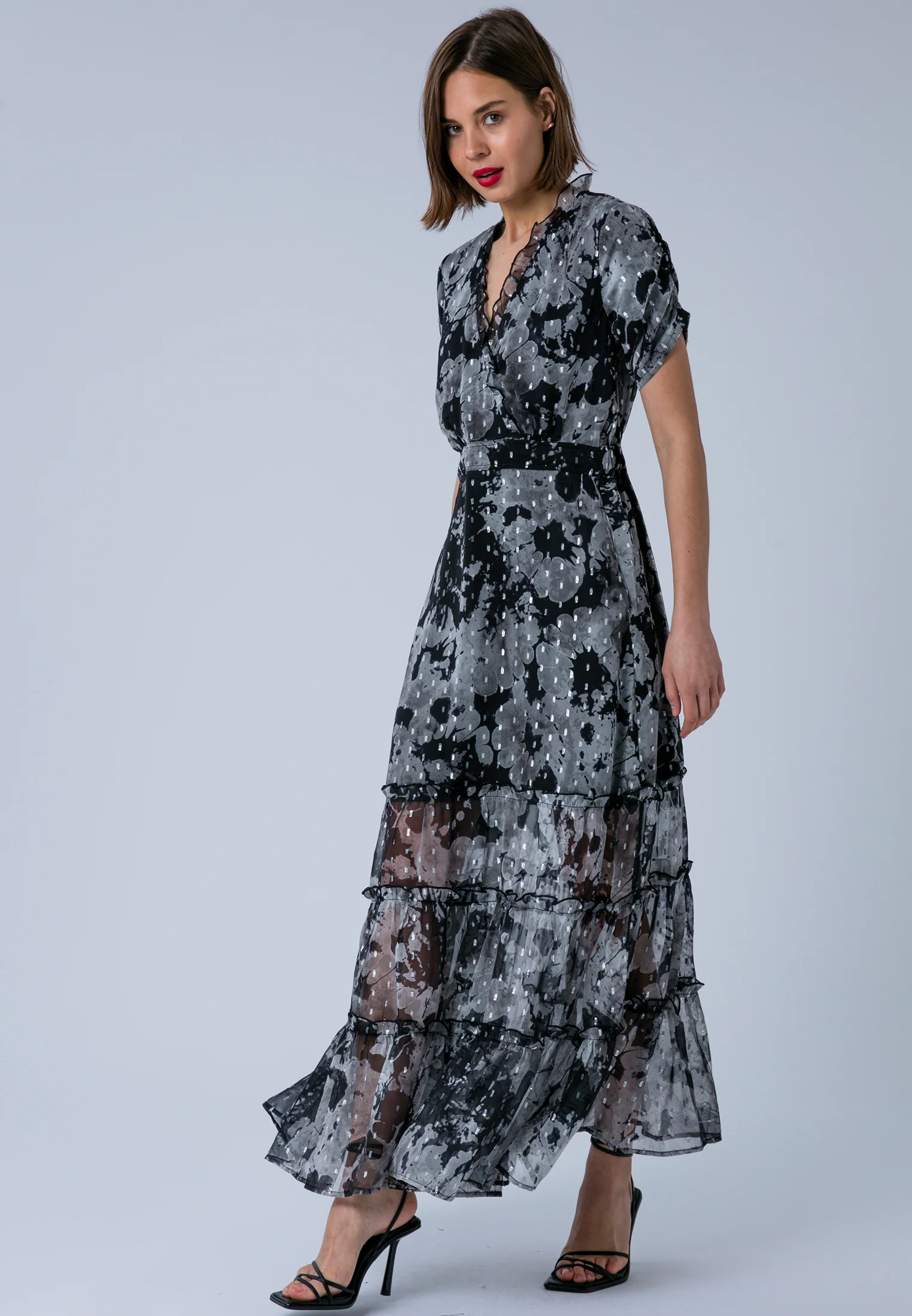 JESSIE MAXI DRESS BLACK & WHITE - Image 6