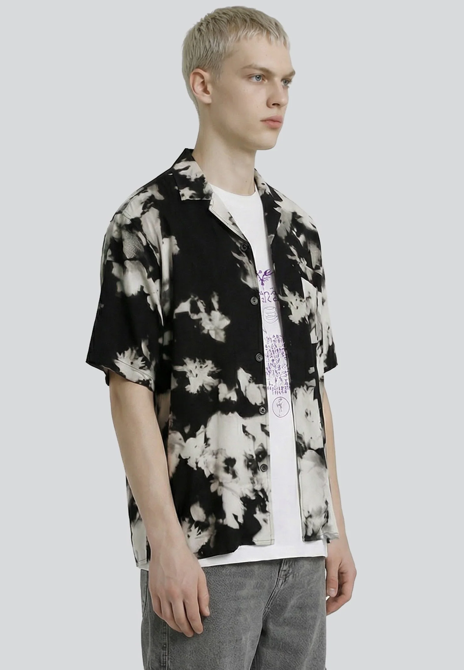 ABSTRACT ROSE SHIRT OFF WHITE & BLACK - Image 5