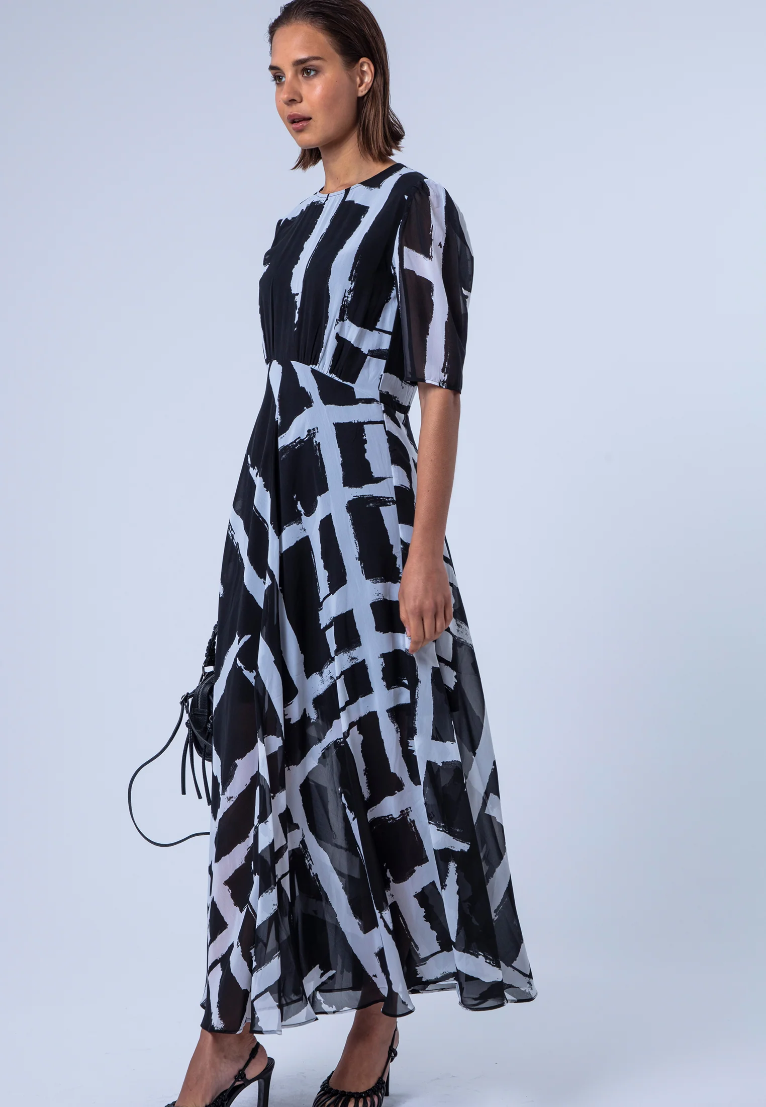 SIENNA MAXI DRESS SELVAGE BLACK - Image 5