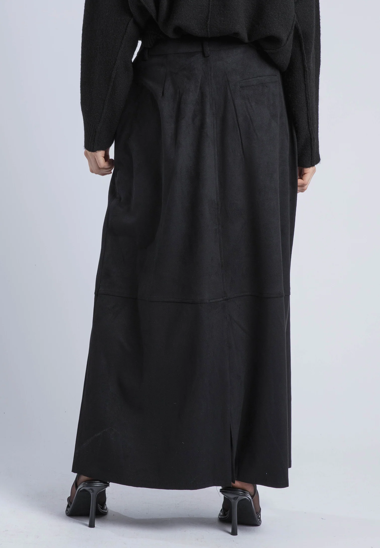 AIDA SKIRT BLACK SUEDE - Image 4