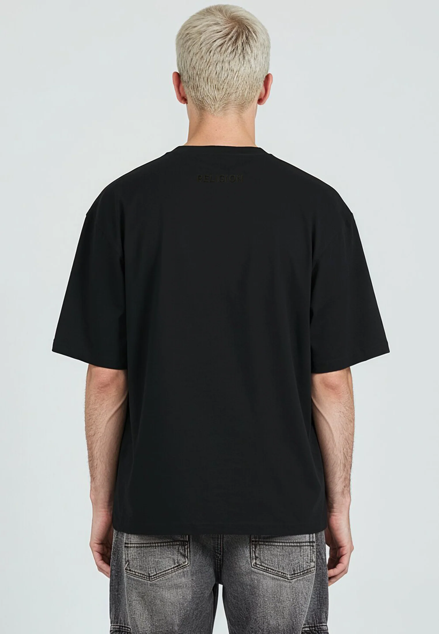APPLIQUE HELL T-SHIRT BLACK - Image 4