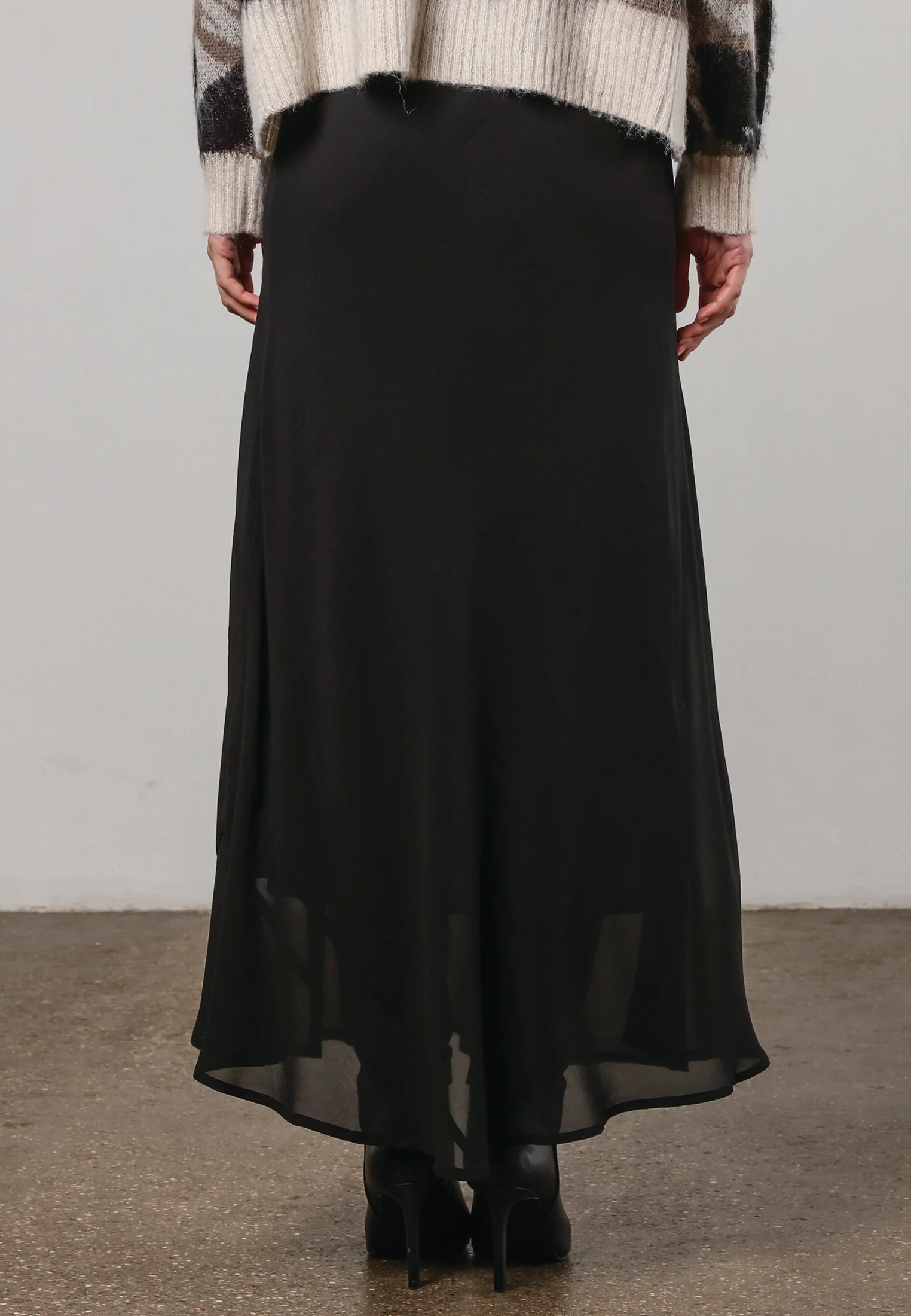 AURORA SKIRT BLACK - Image 3