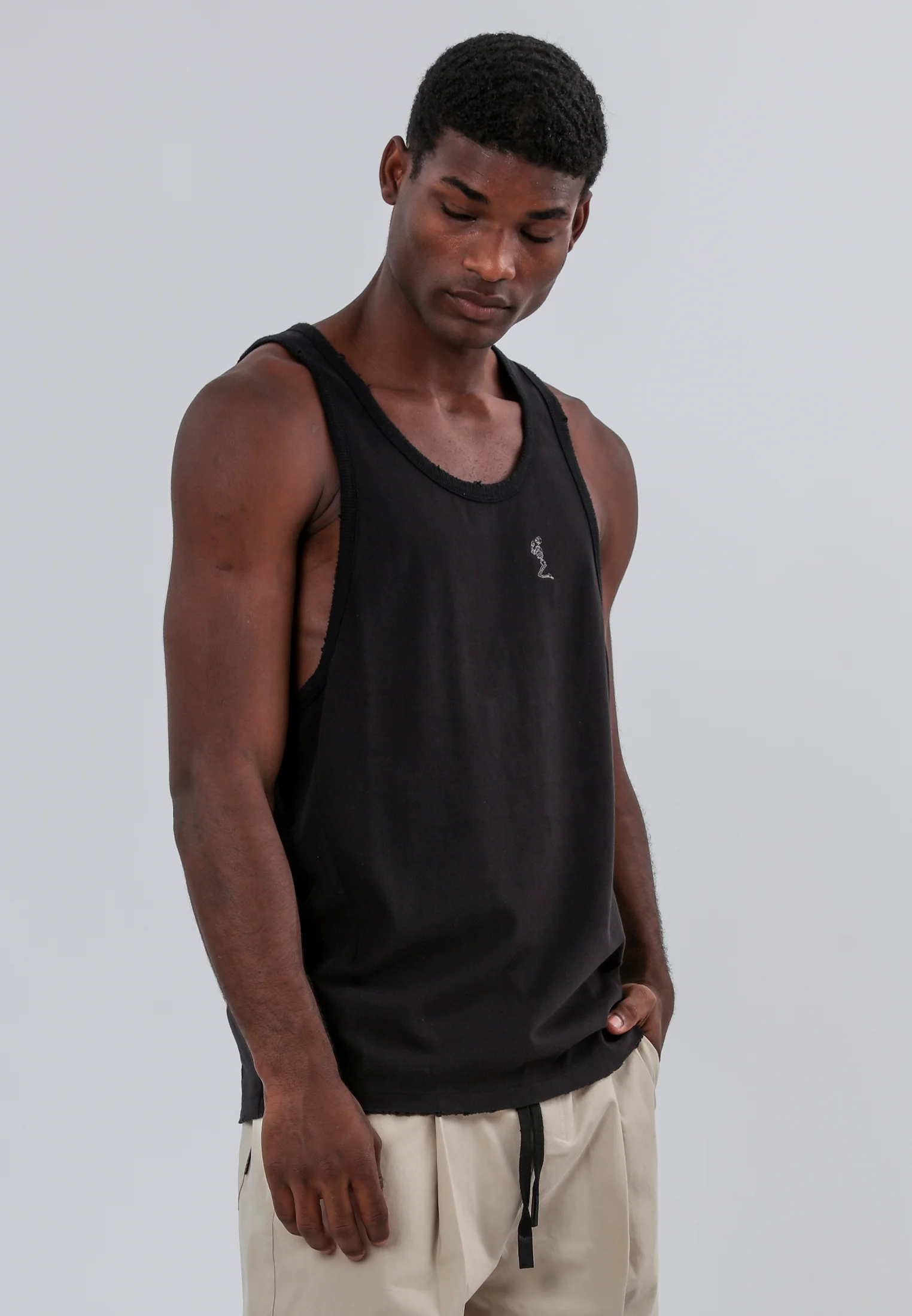 BATTLE DISTRESSED VEST BLACK - Image 3