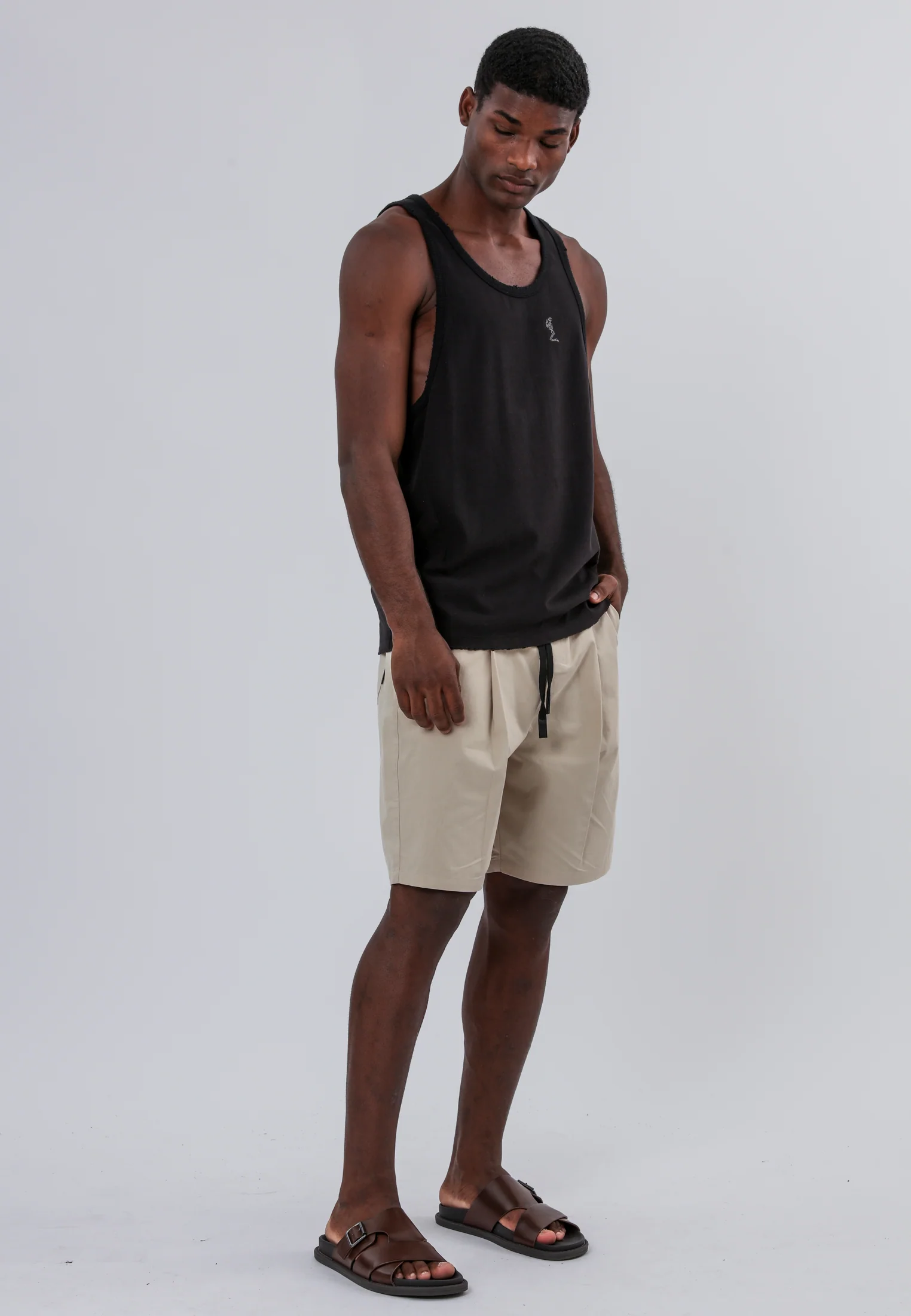 BATTLE DISTRESSED VEST BLACK - Image 4