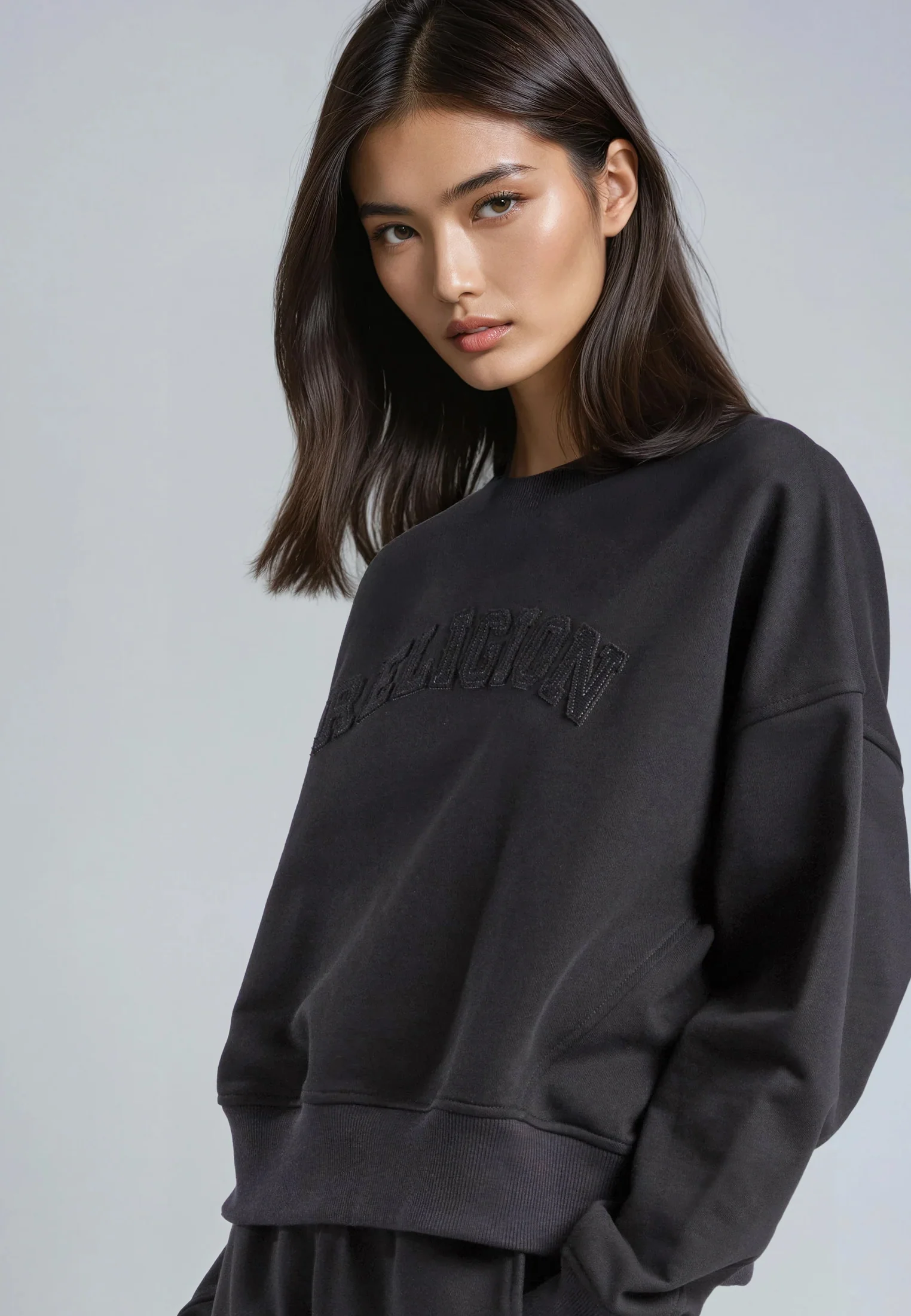 APPLIQUE BATWING SWEAT BLACK - Image 5