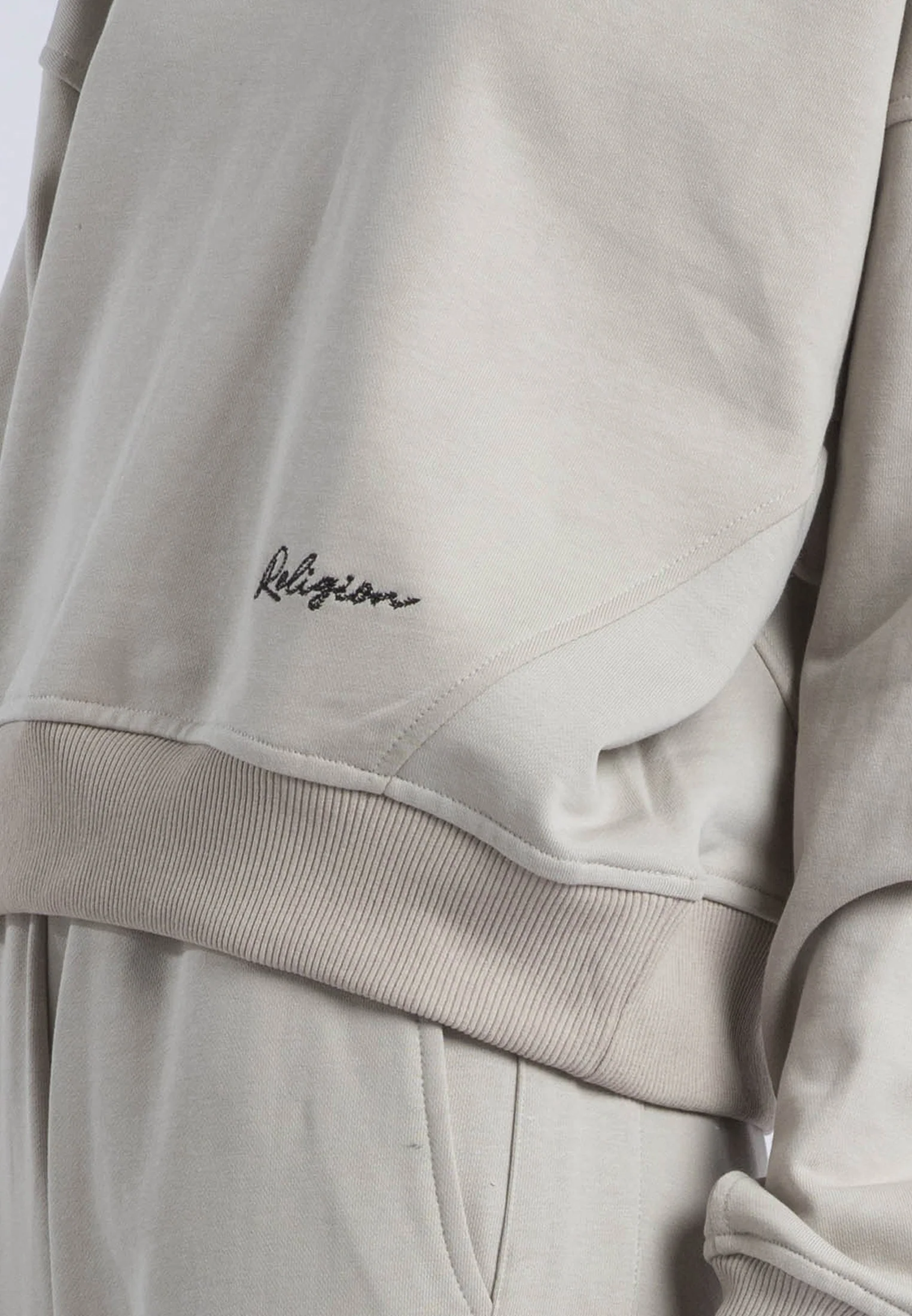 EMBROIDERY BATWING SWEAT STONE - Image 4