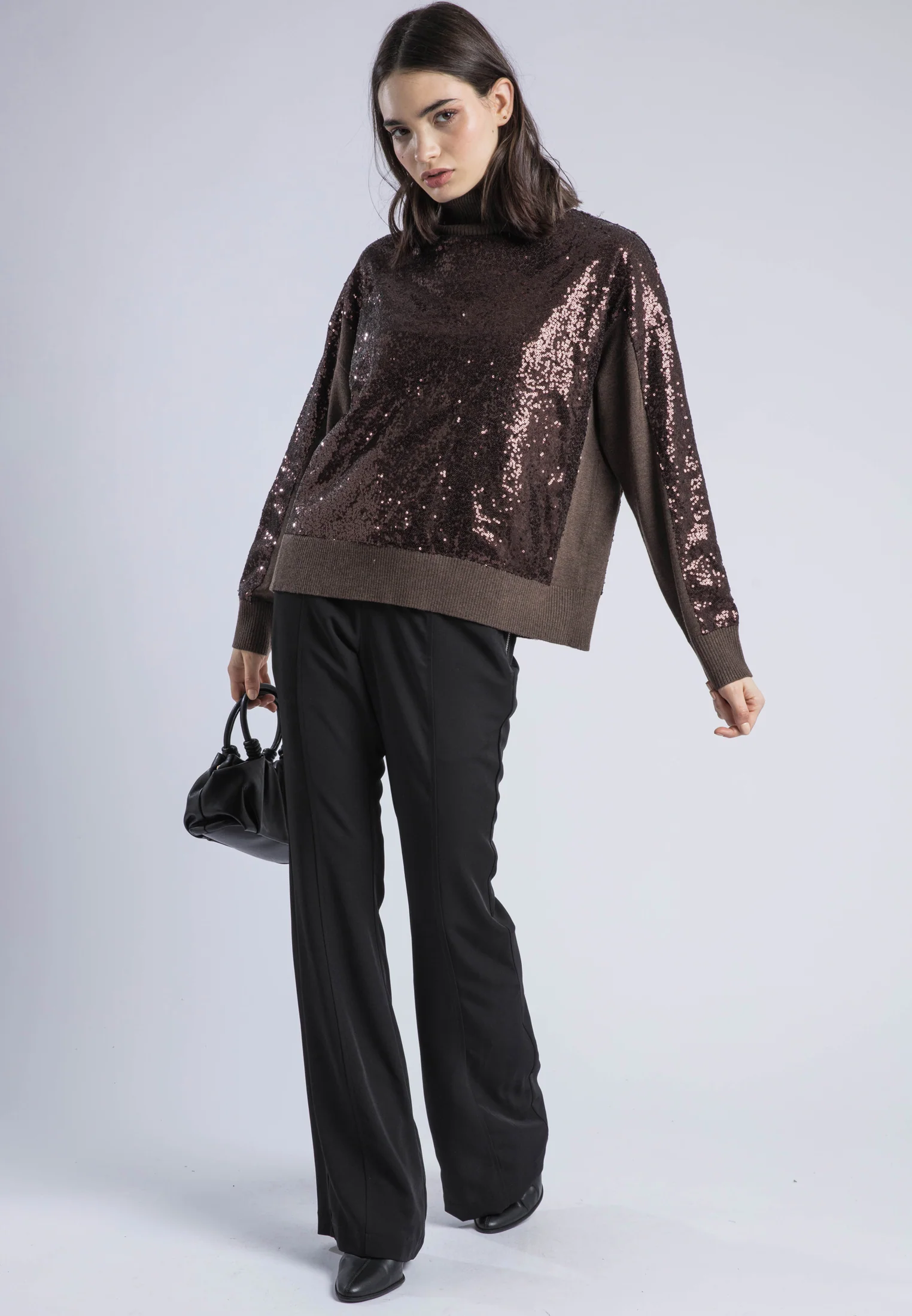 HAILEY TURTLENECK CHOC SEQUIN - Image 5