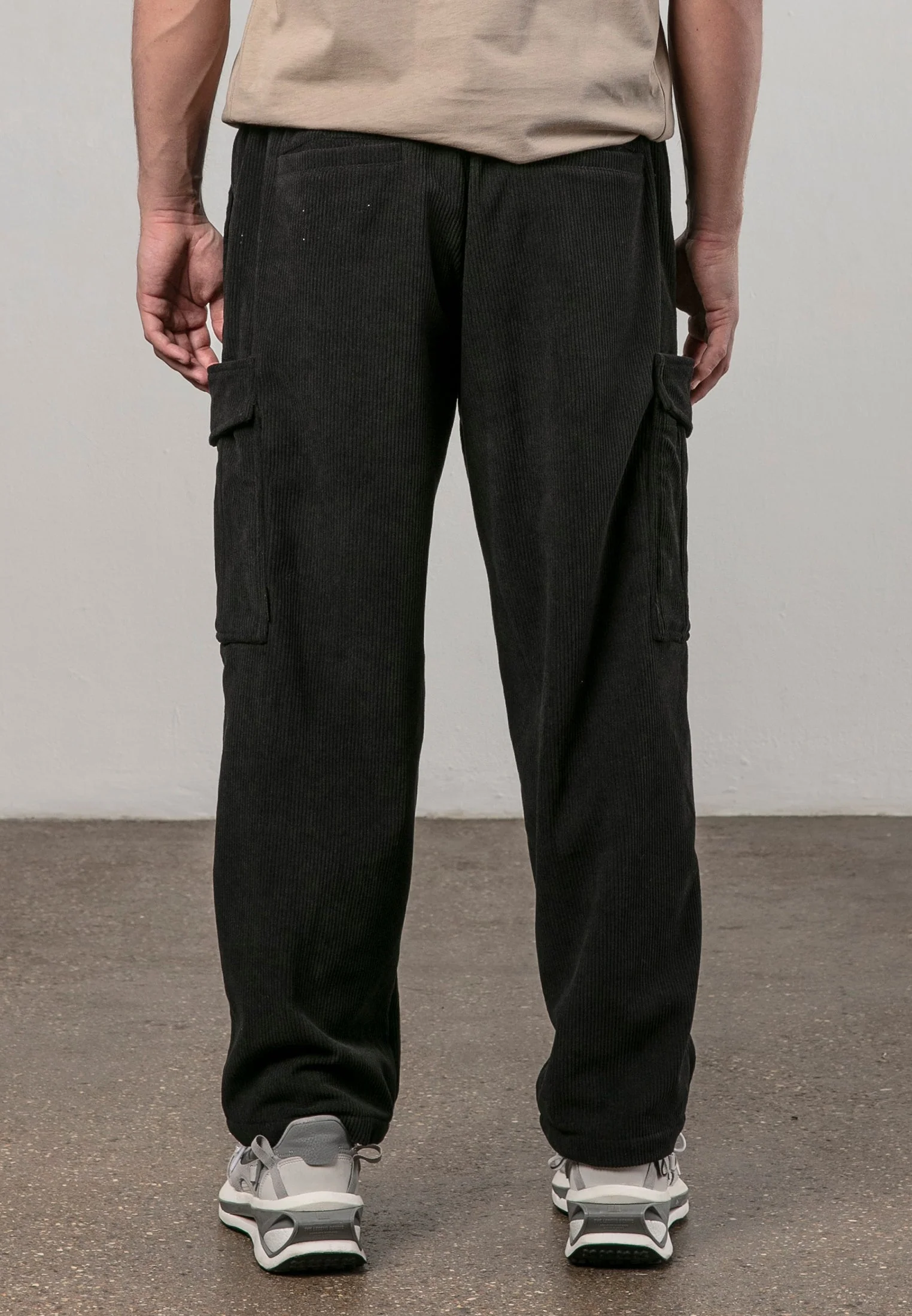 CORD LOUNGE PANTS BLACK - Image 3