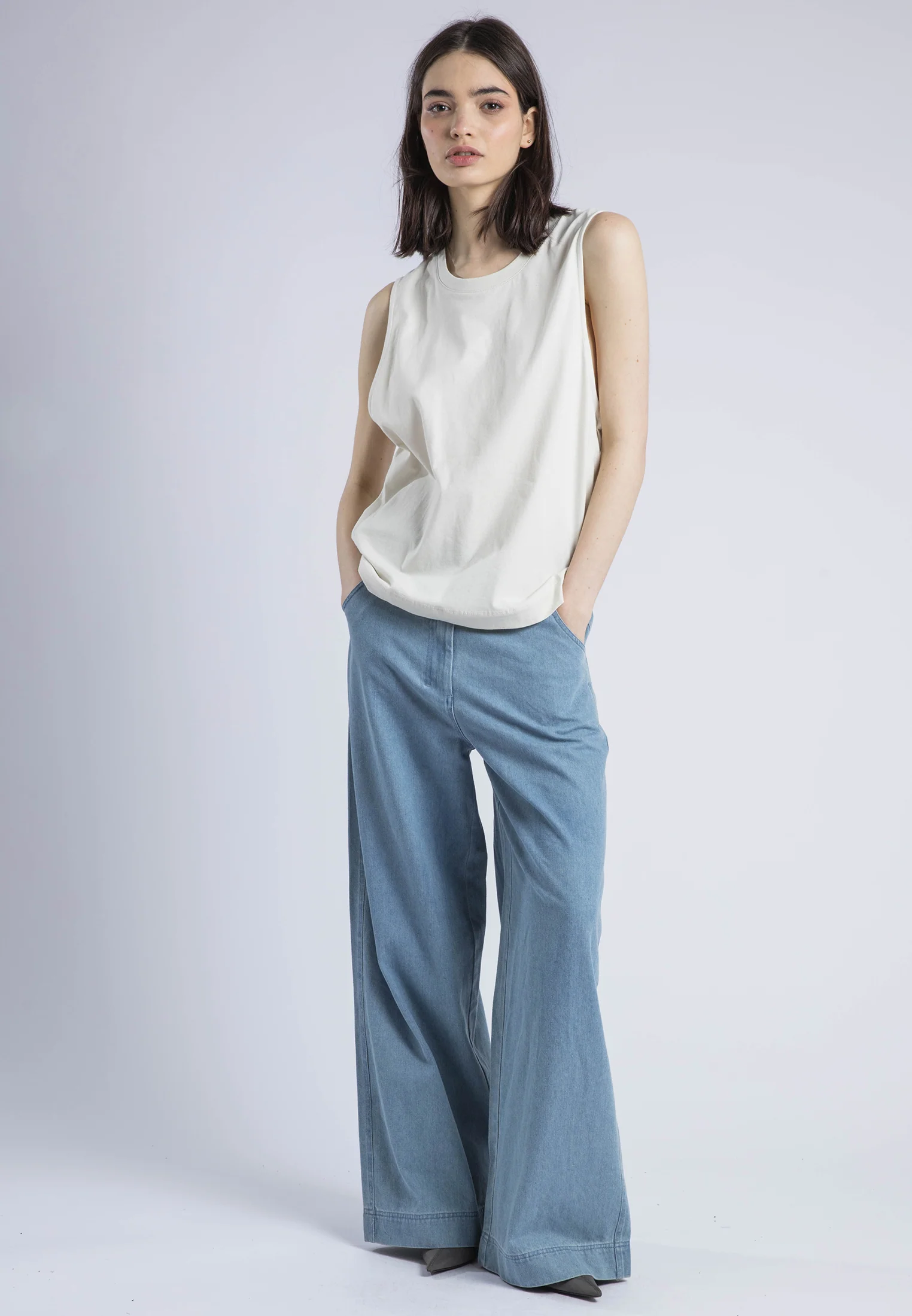 RELAXED BASIC VEST WHITE ONYX - Image 4