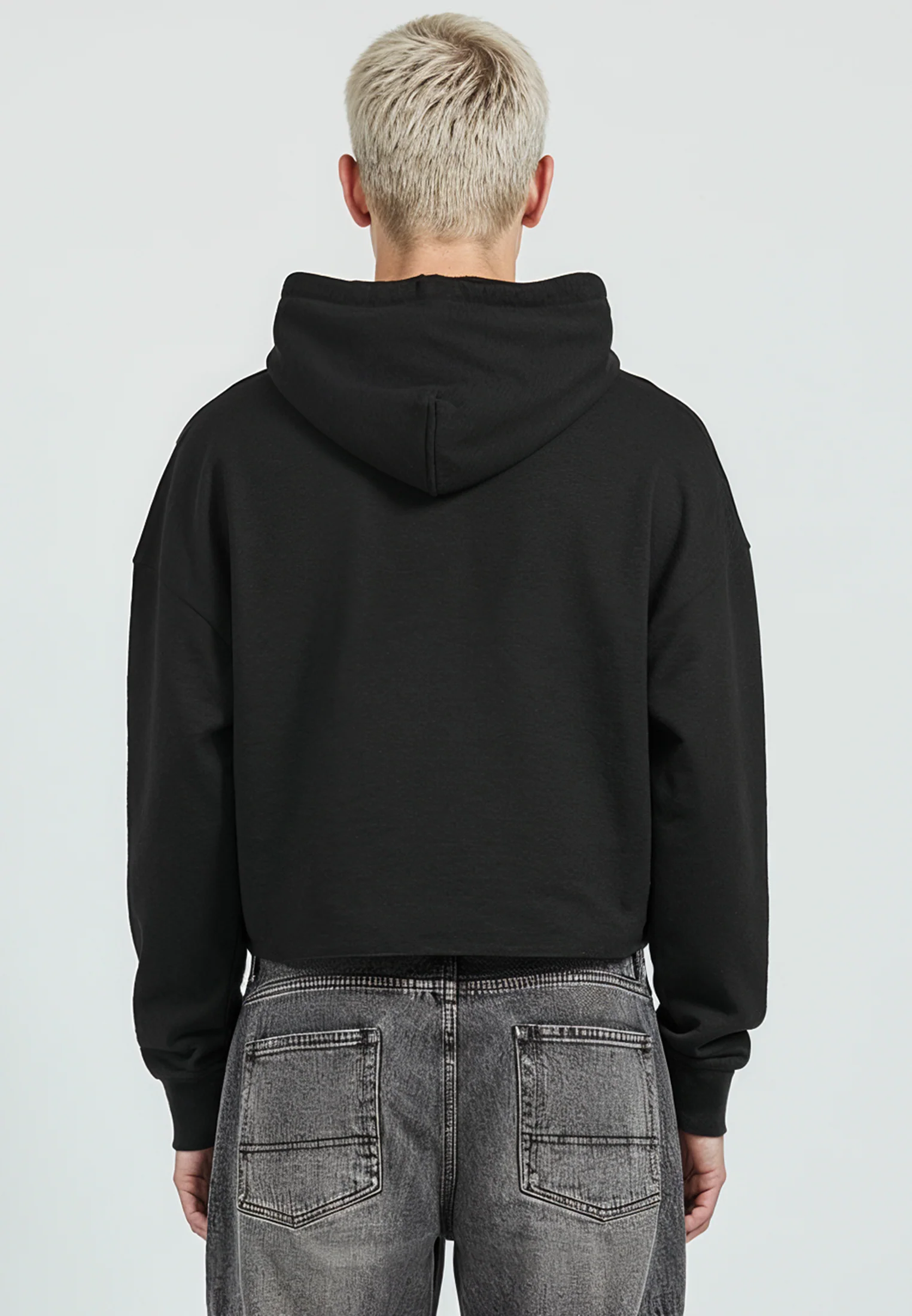 CROP BOX HOODIE BLACK - Image 5