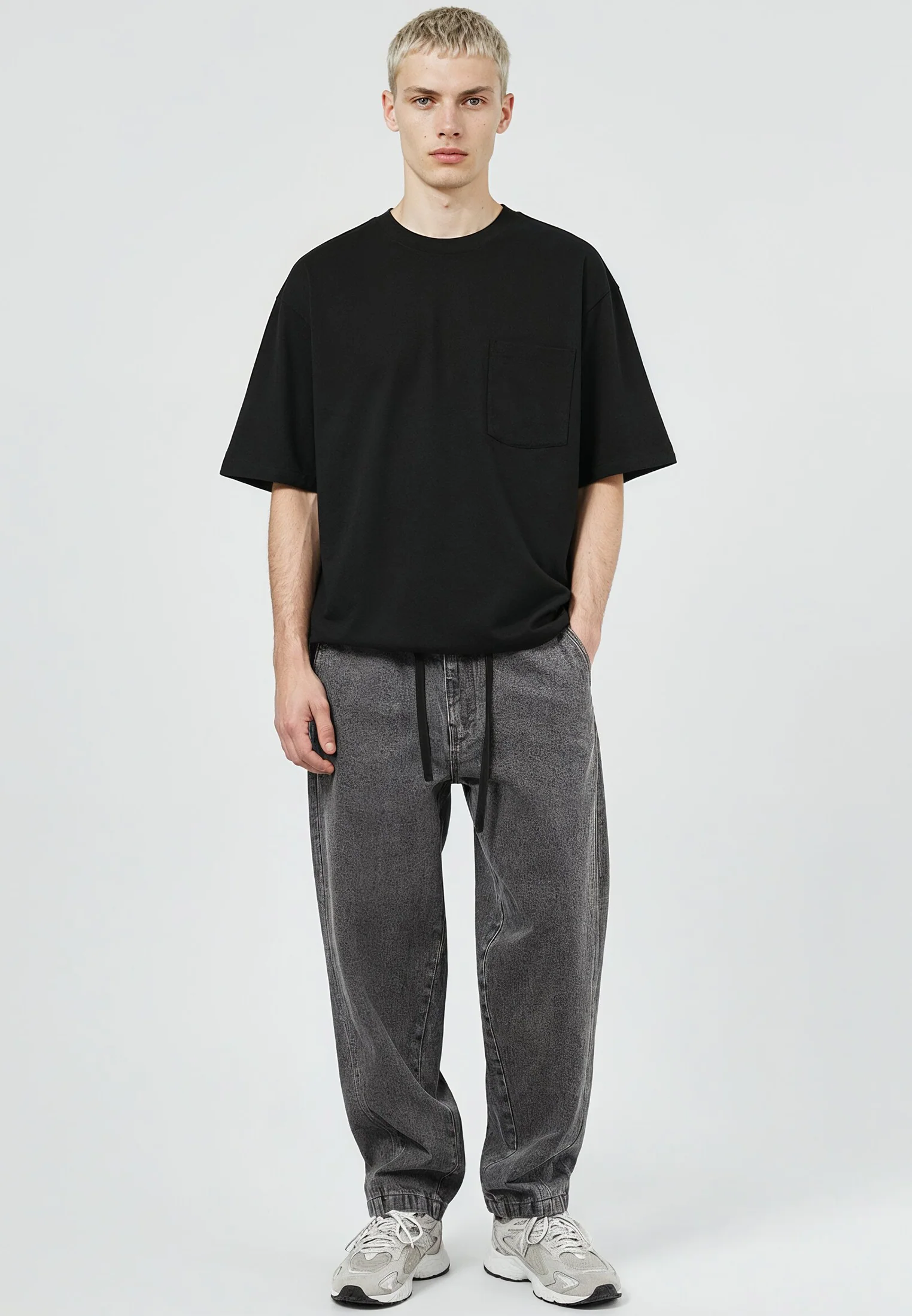 CROP BOX T-SHIRT BLACK - Image 3