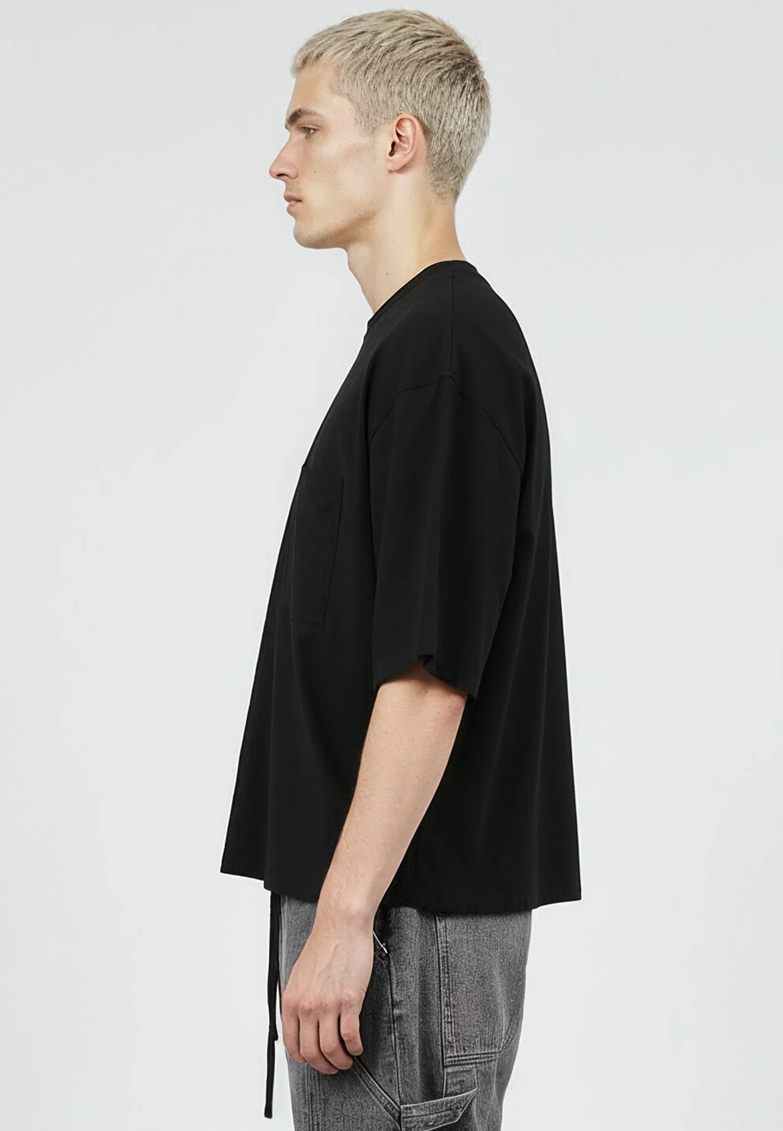CROP BOX T-SHIRT BLACK - Image 4