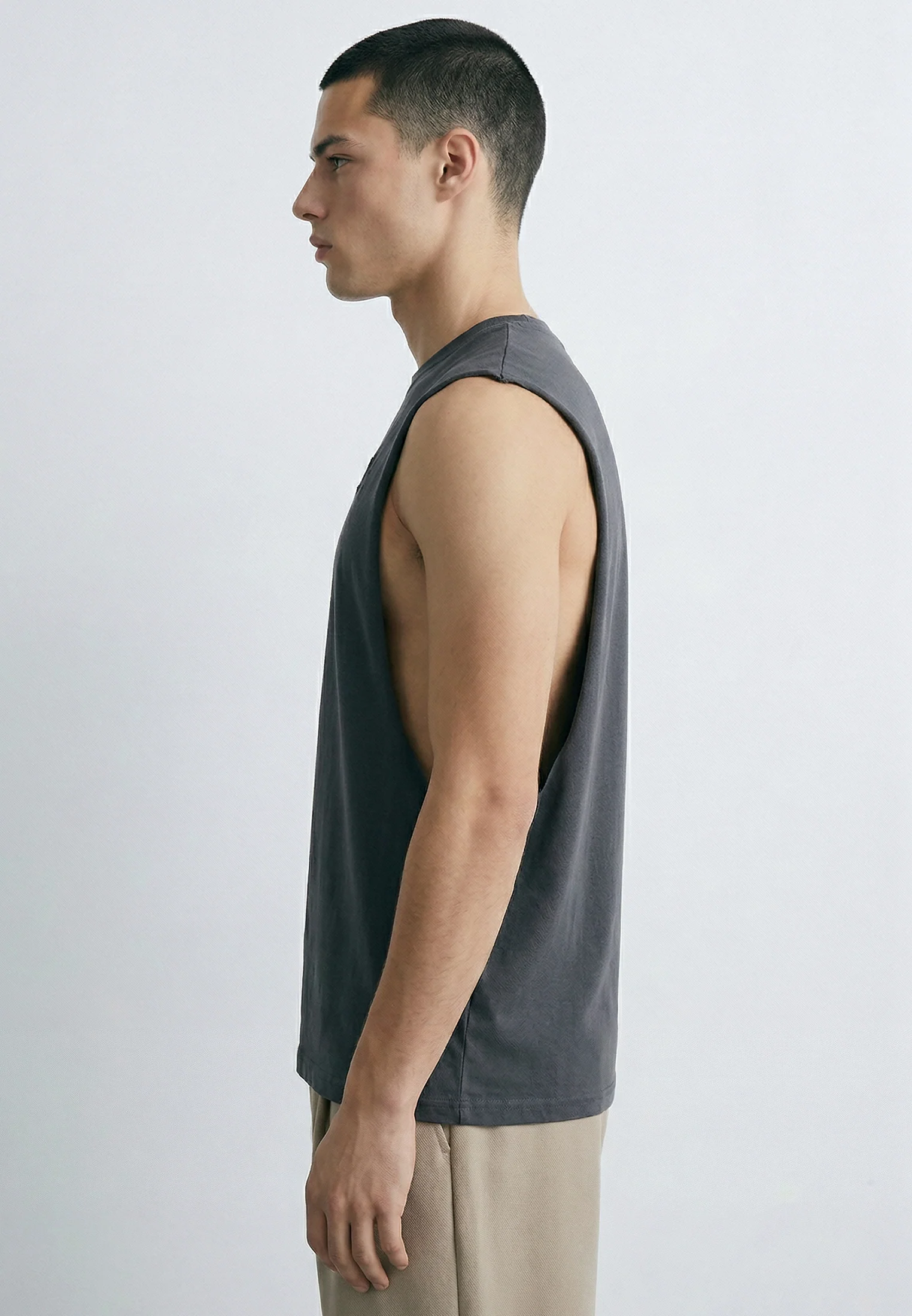 CUTAWAY VEST DARK METAL - Image 3