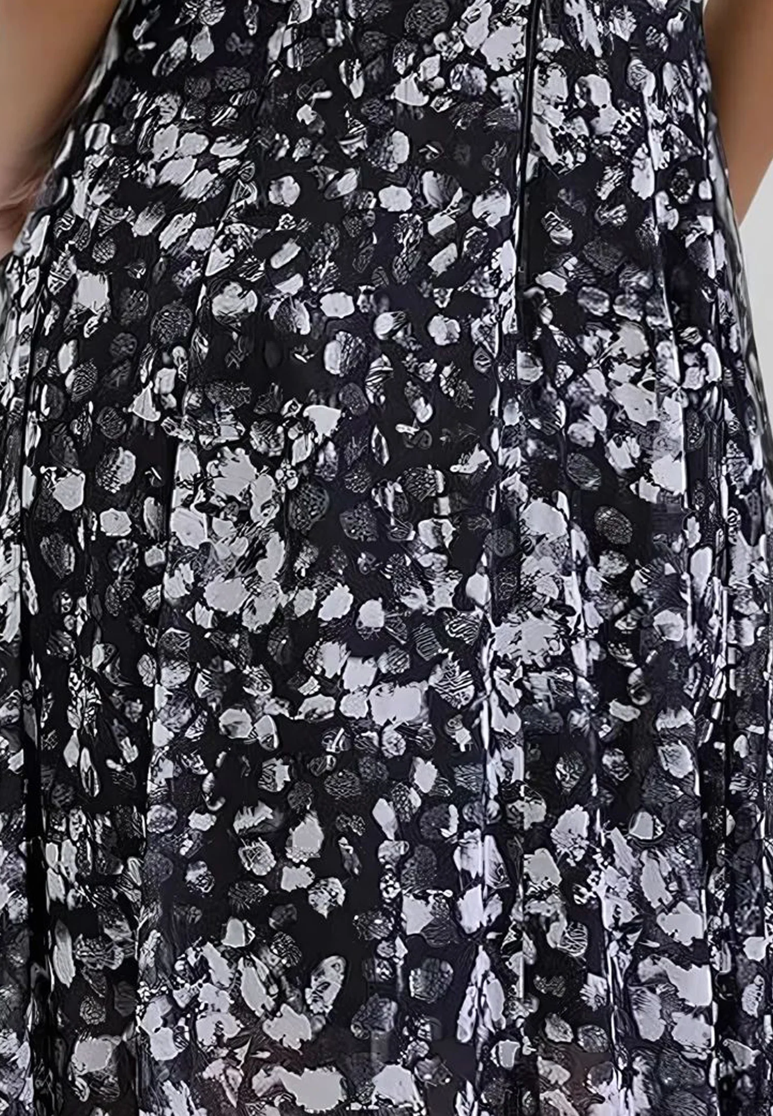 DIAMOND DRESS STILL PRINT - Image 5