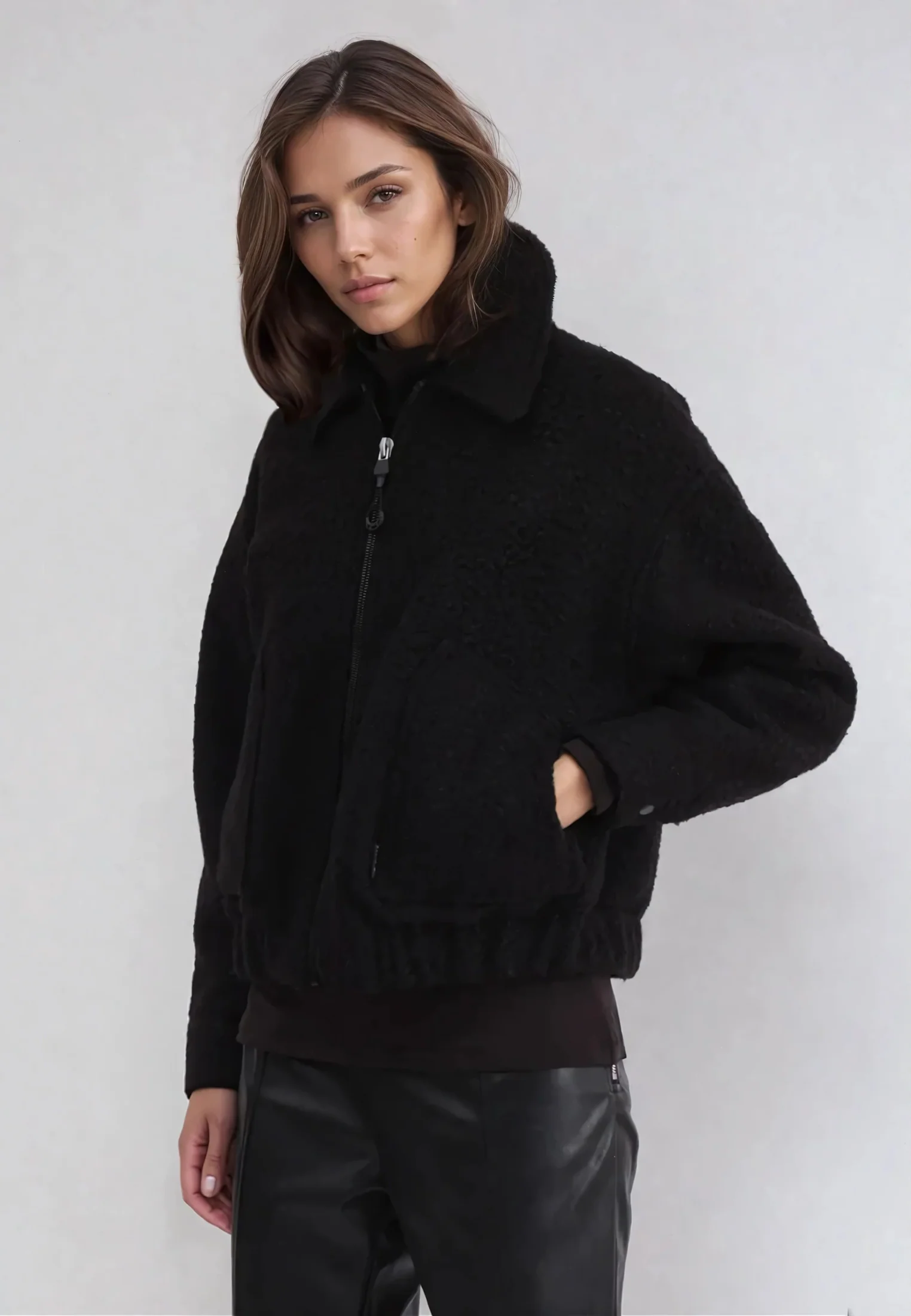 DREAM BOMBER BLACK - Image 4