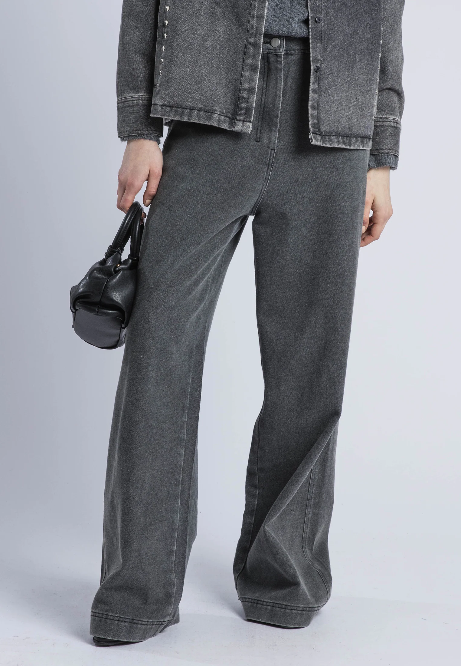 ECCENTRIC TROUSERS GREY DENM