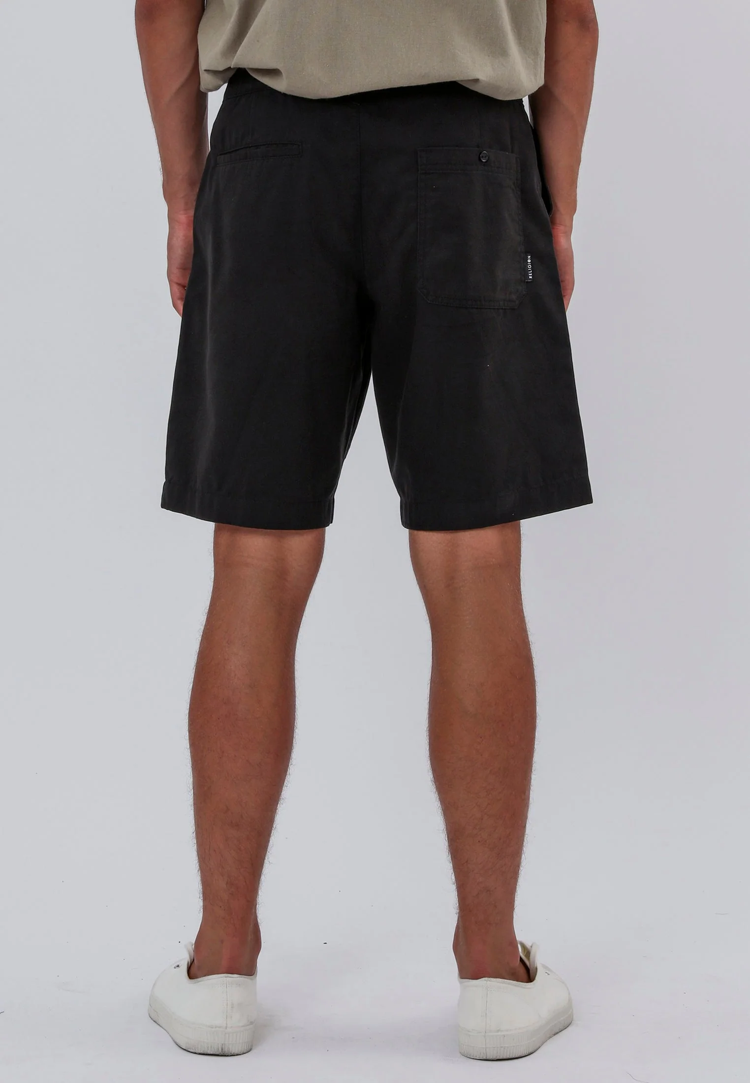 ELASTICATED LONGLINE CHINO SHORTS BLACK - Image 2