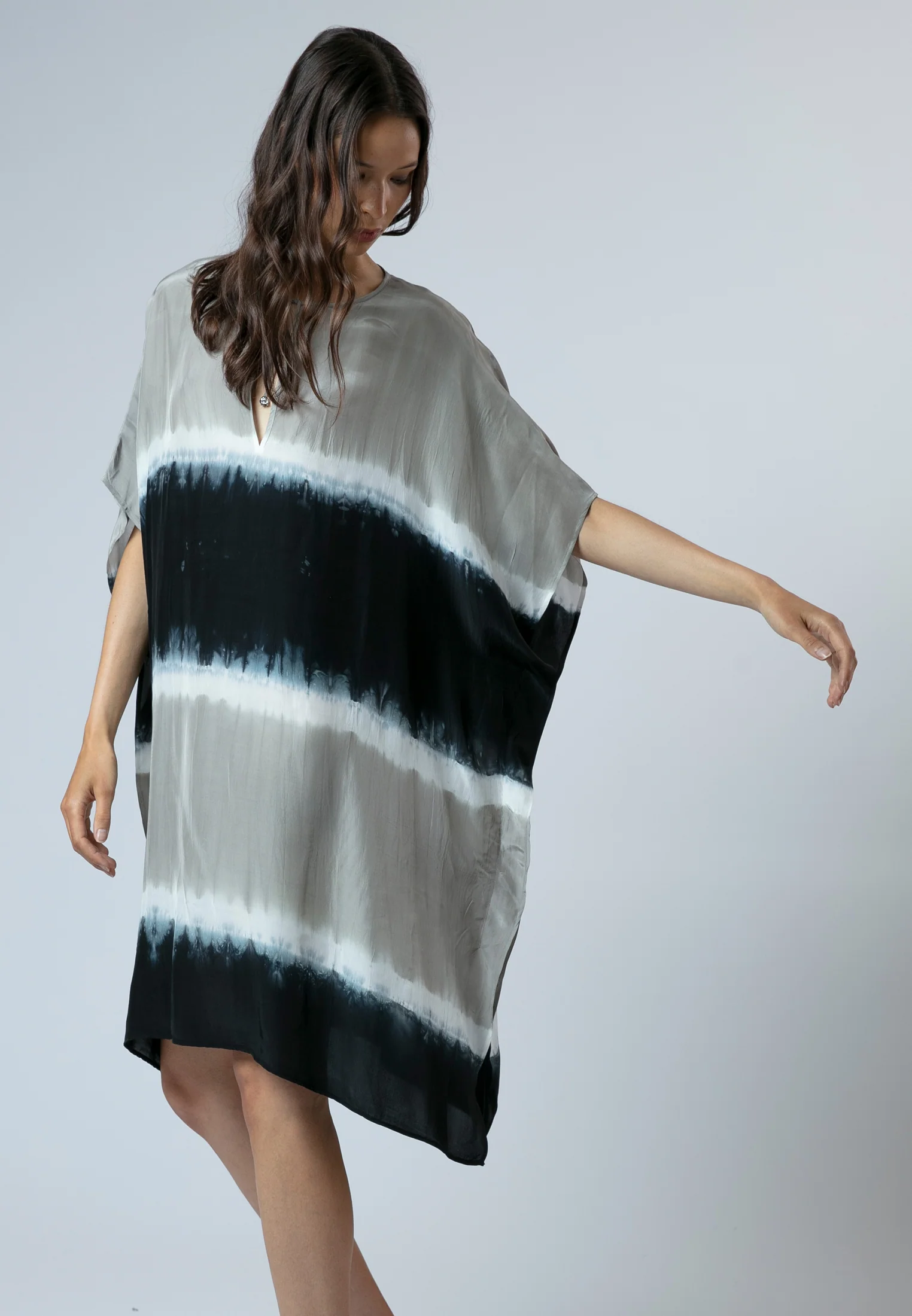 ELLA KAFTAN BLACK & GREY & WHITE - Image 4