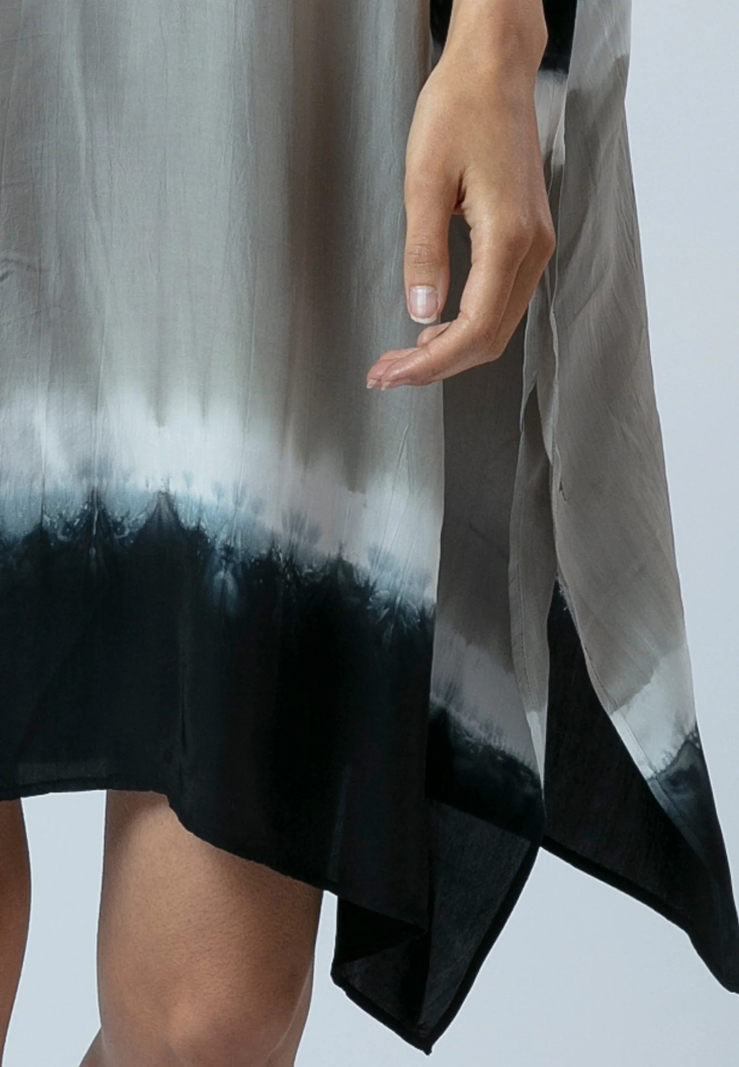 ELLA KAFTAN BLACK & GREY & WHITE - Image 7