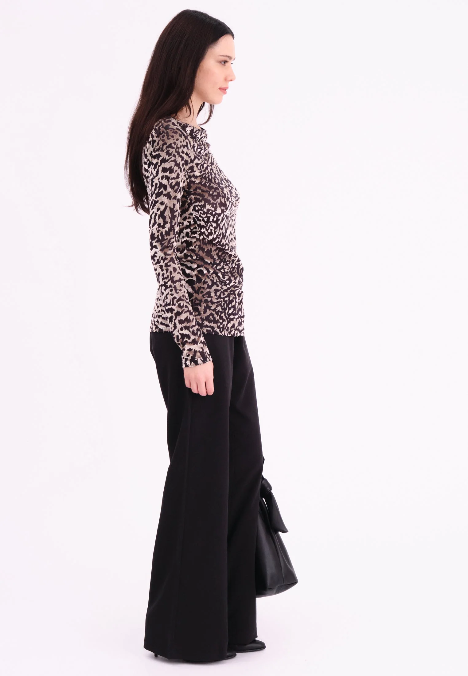 EMMY TOP VELVET ANIMAL - Image 5