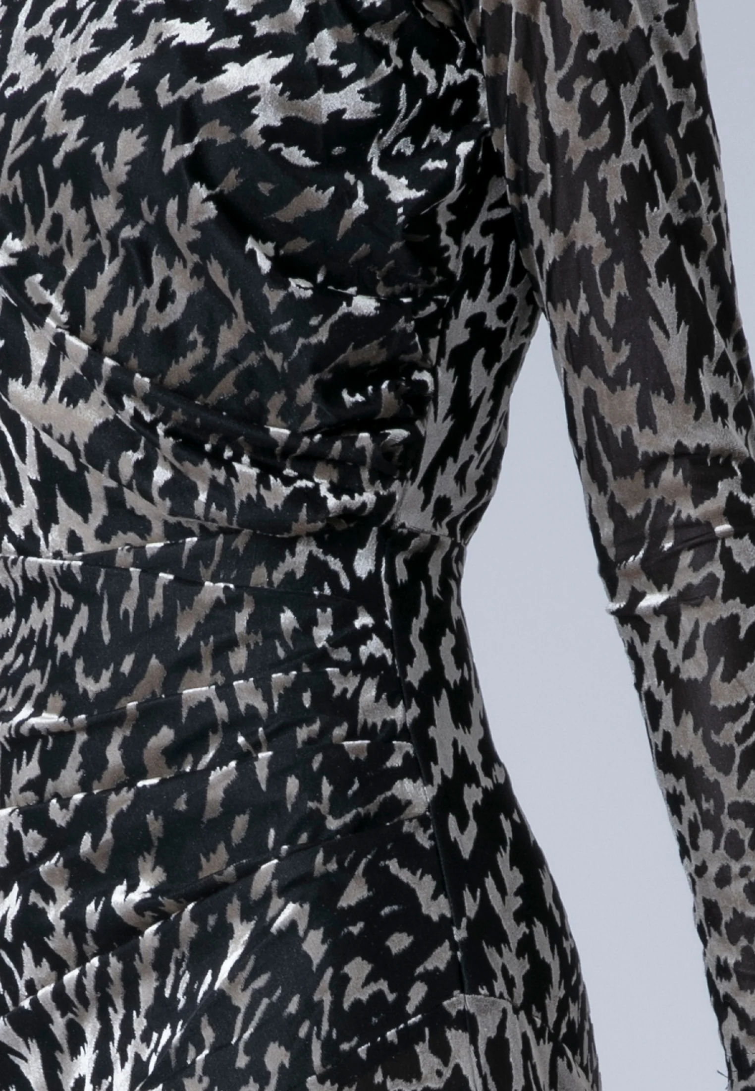 EMMY MAXI DRESS VELVET ANIMAL - Image 3