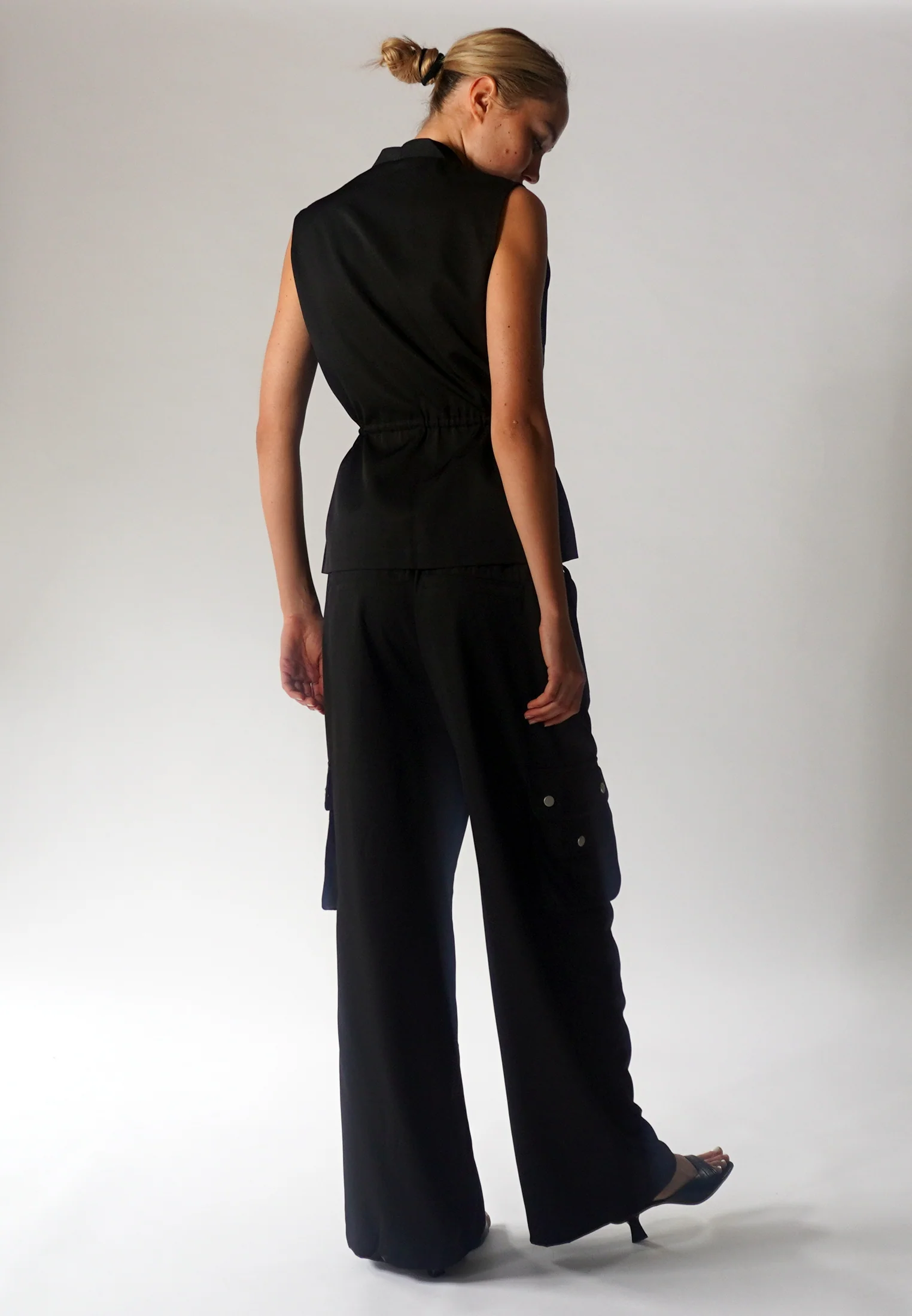 ENERGY WAISTCOAT - Image 3