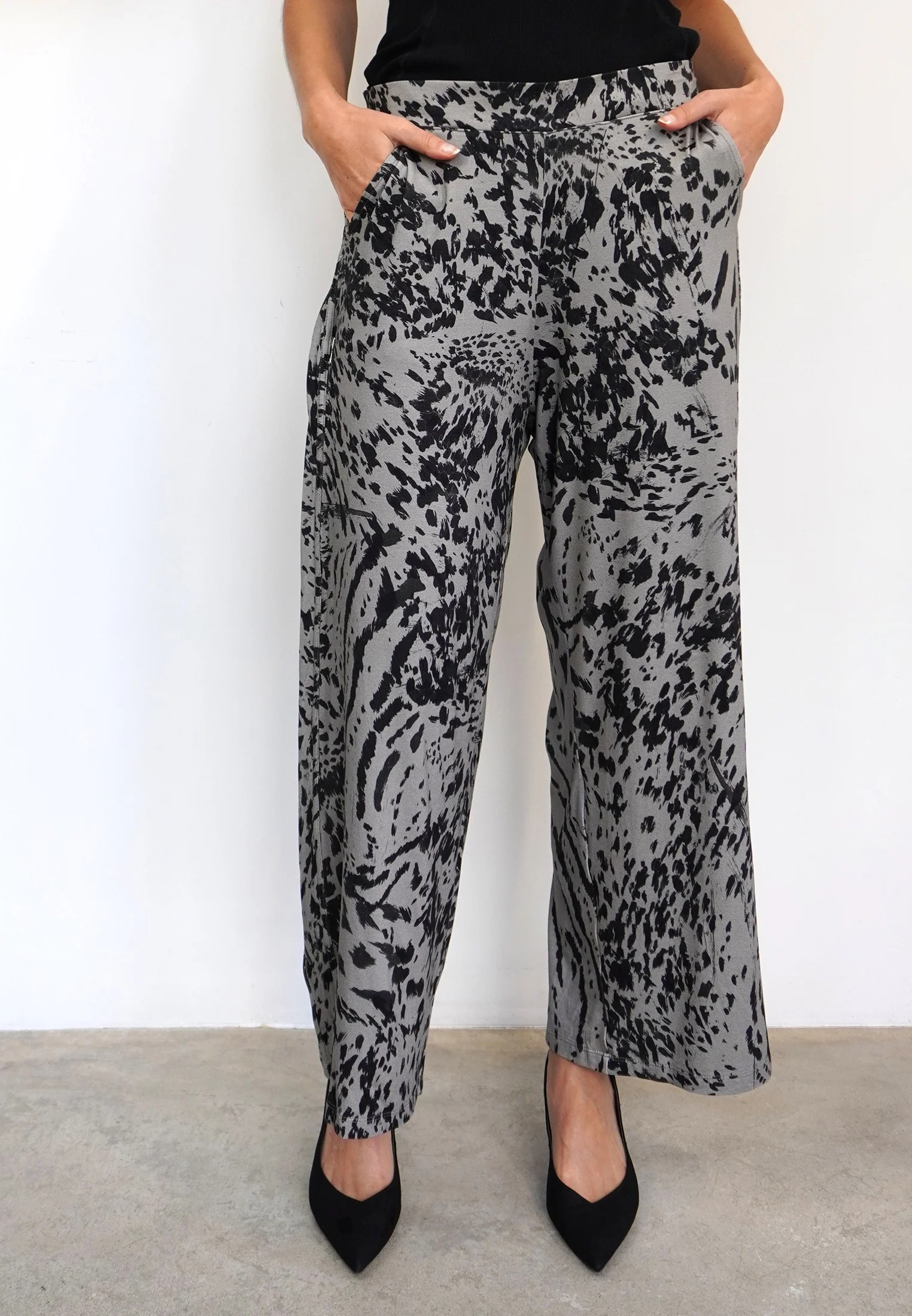 EXCEPTIONAL TROUSERS DELICATE PINE - Image 3