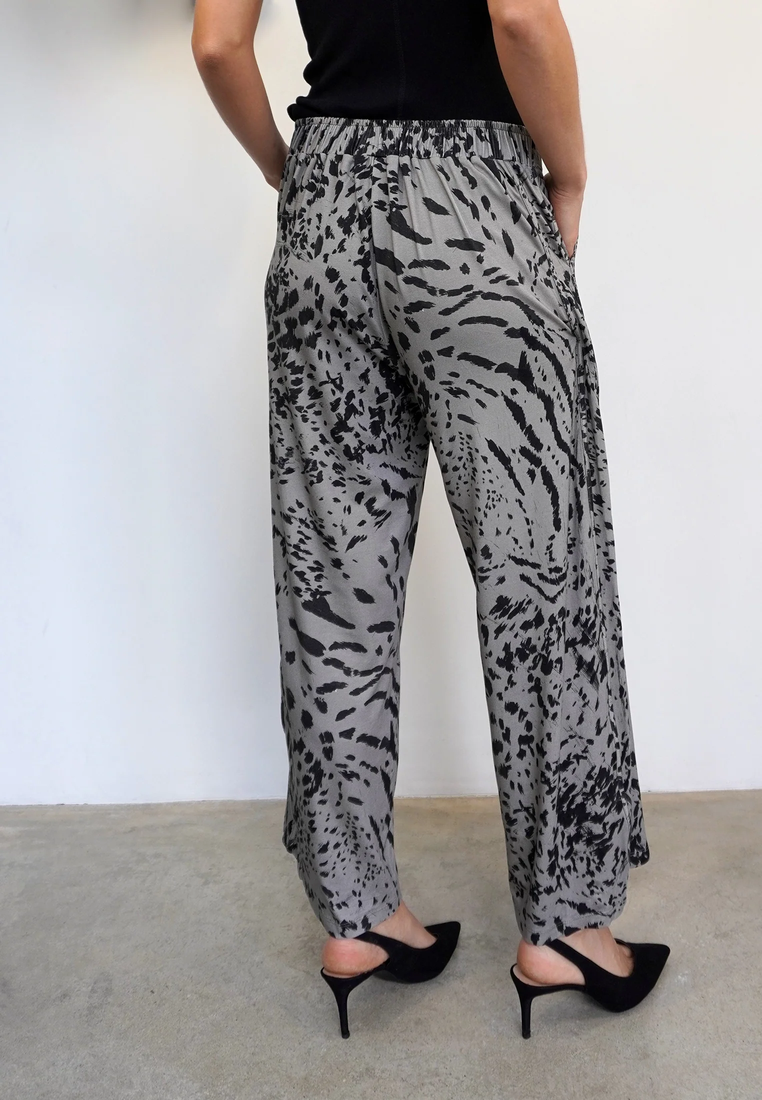 EXCEPTIONAL TROUSERS DELICATE PINE - Image 5
