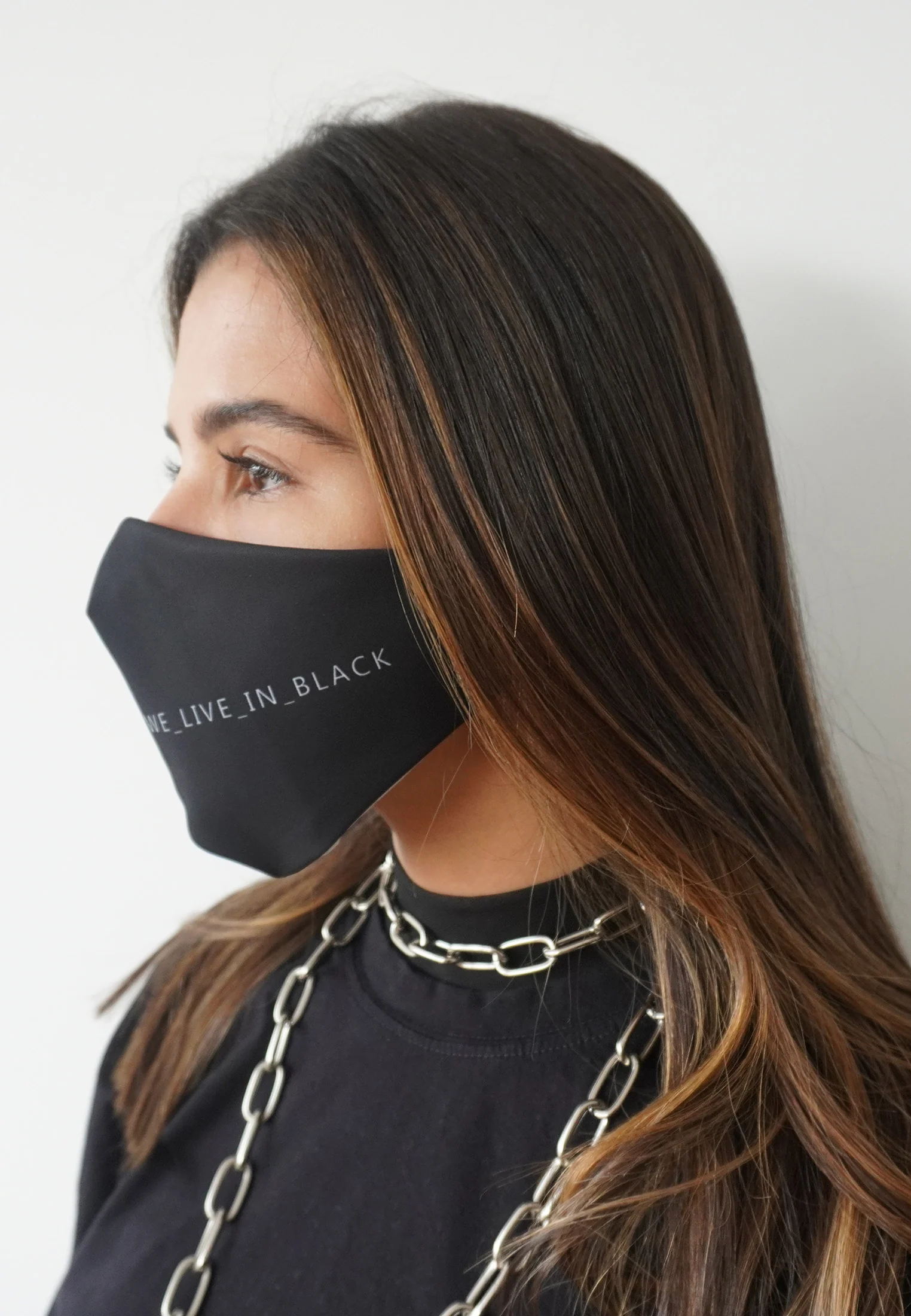 FACE MASK WE LIVE IN BLACK - Image 5