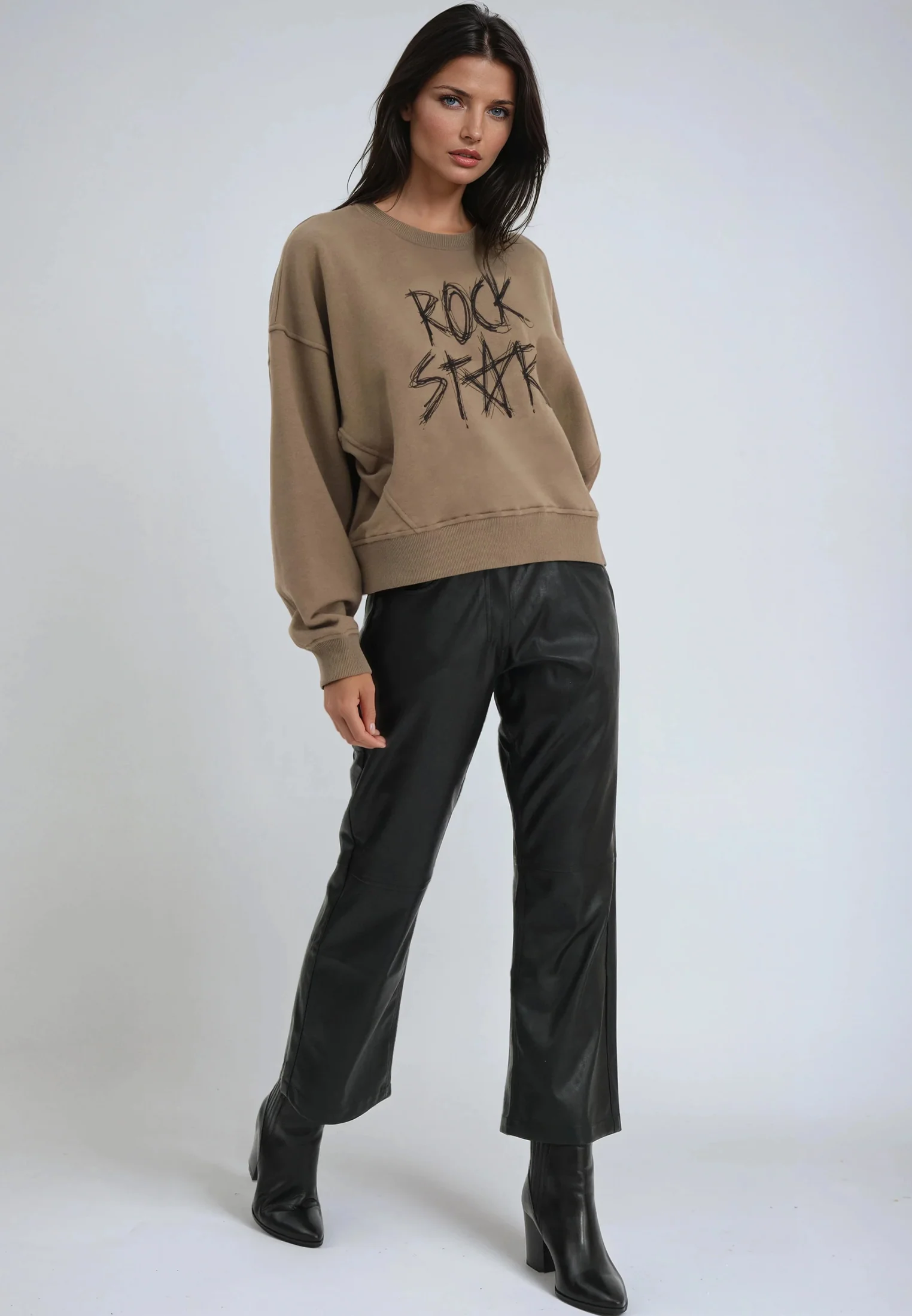 FLORA SWEAT ROCK STAR