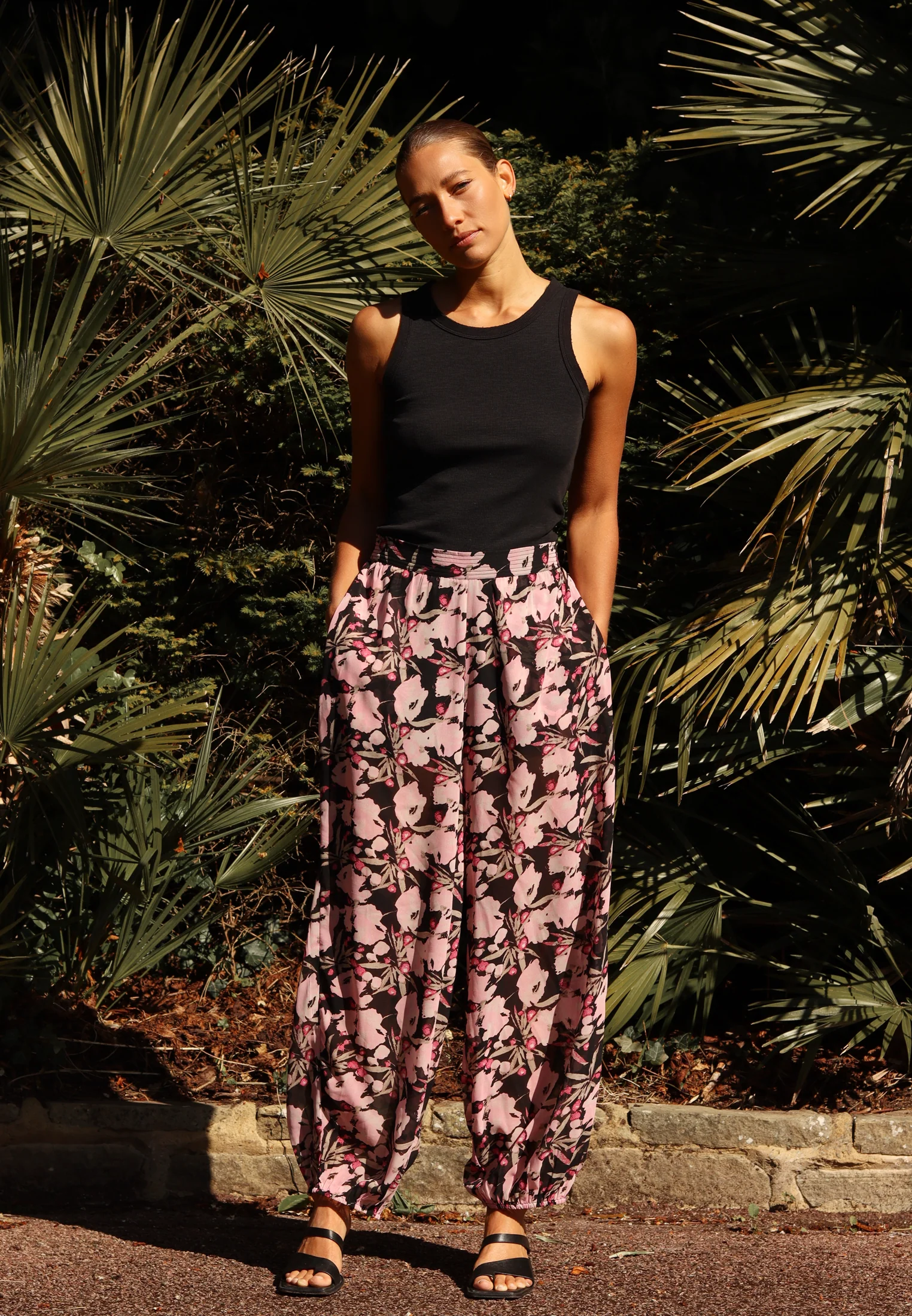 HELENA TROUSERS PRIME PINK FLORAL - Image 2