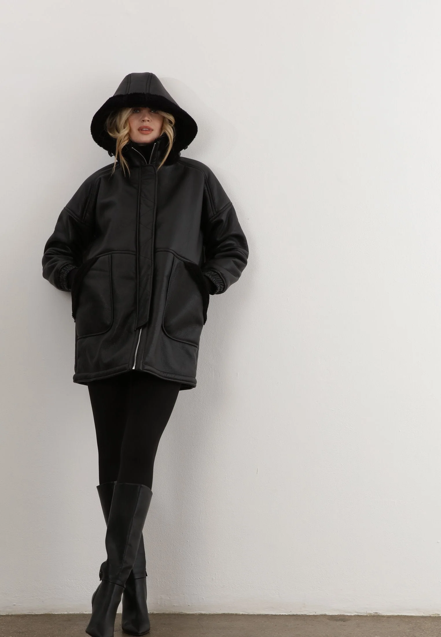 GLOBE COAT BLACK - Image 5