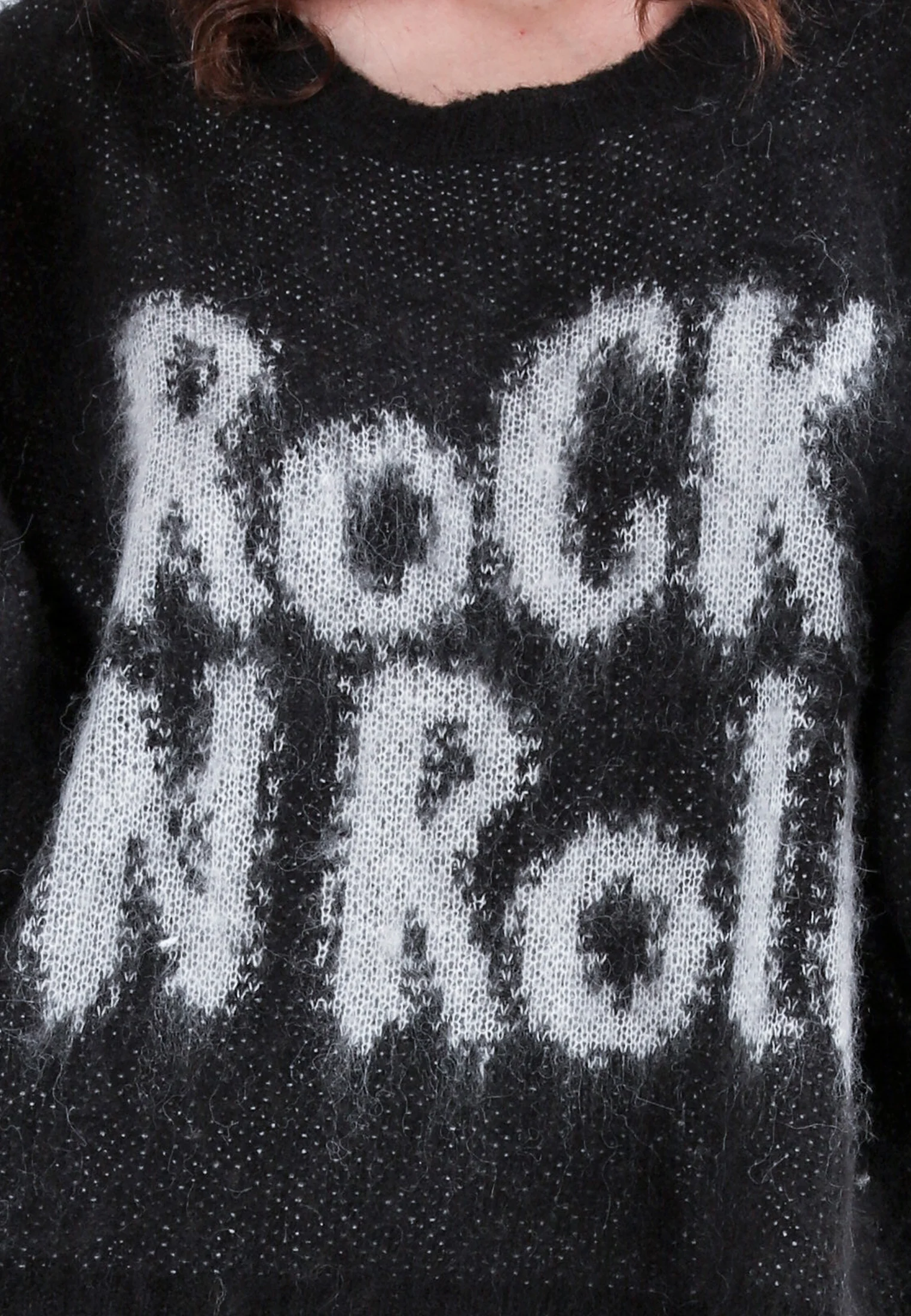 HEART JUMPER BLACK - Image 4