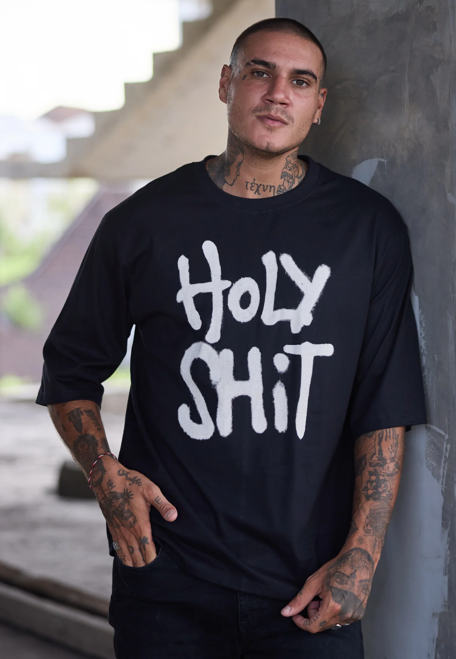 HOLY SHIT OVERSIZED T-SHIRT BLACK - Image 3
