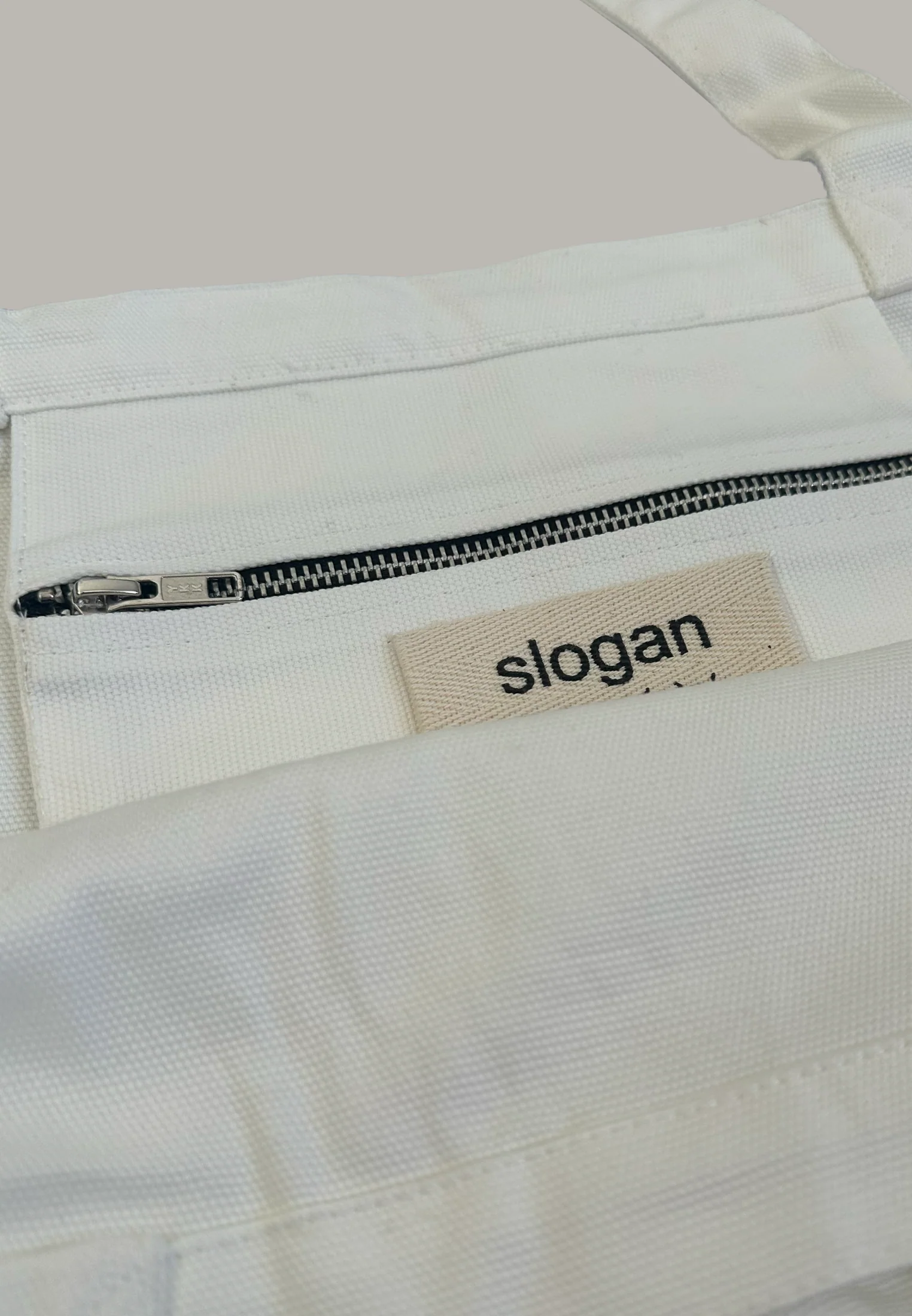 HOLYSHIT BAG OFF WHITE - Image 4