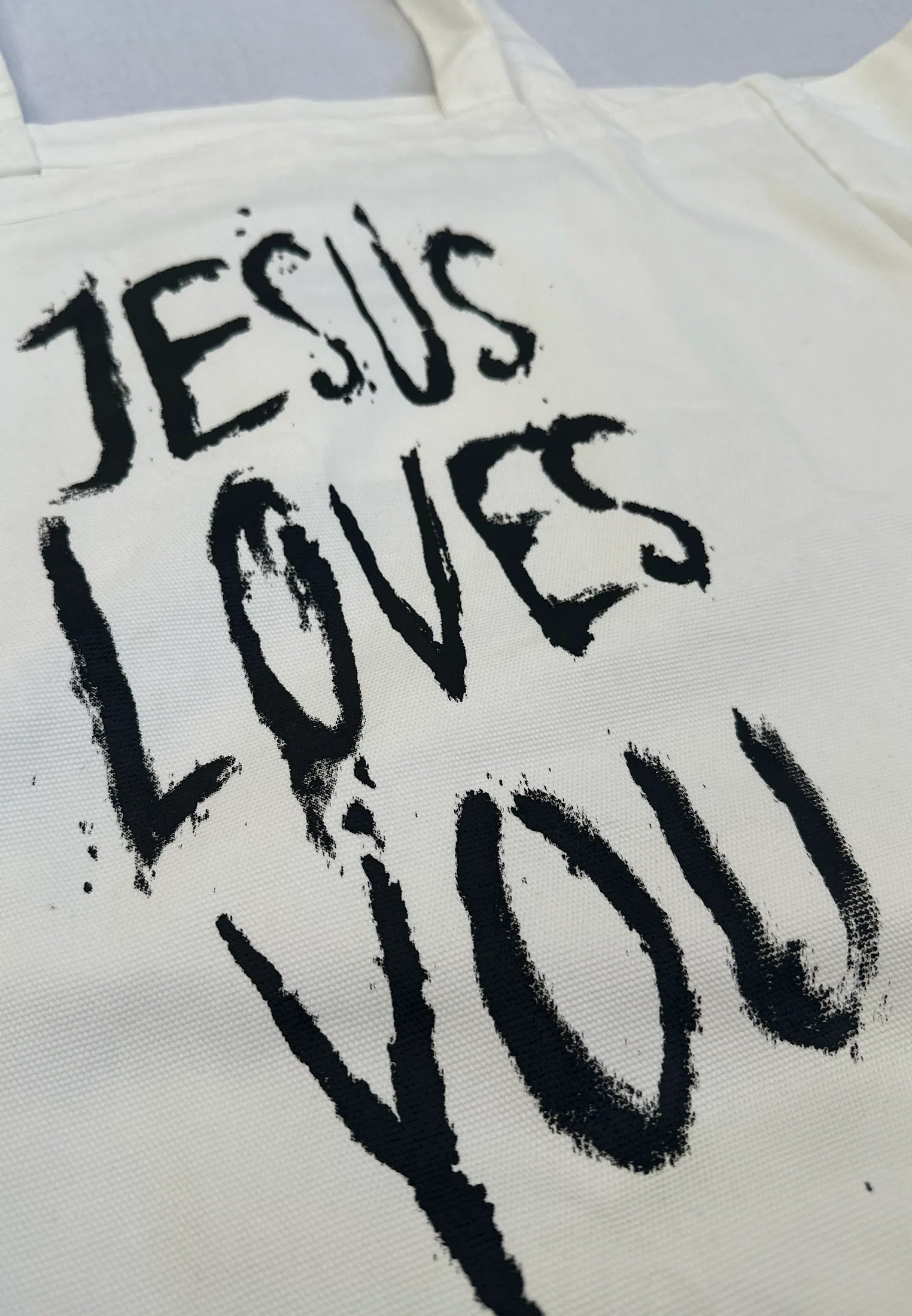 JESUS LOVES YOU BAG OFF WHITE - Image 5