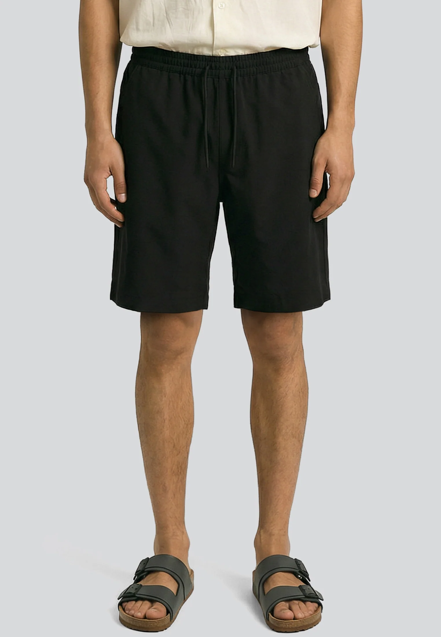 LINEN ELASICATED 3/4 CHINO SHORTS BLACK - Image 2