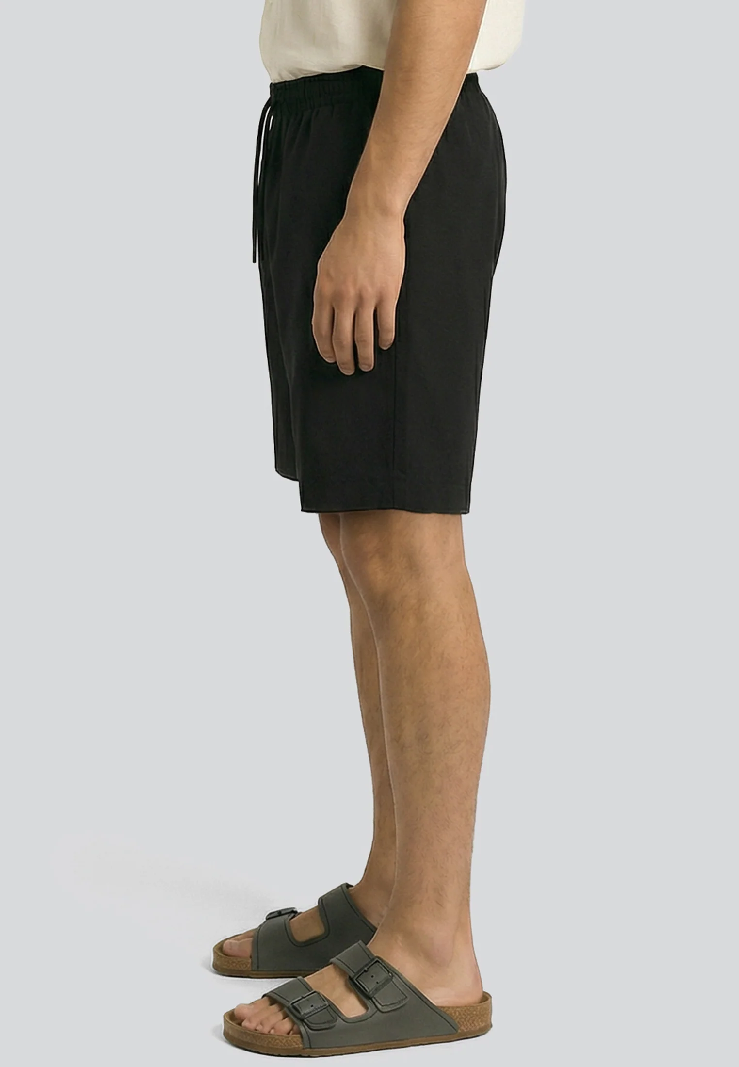 LINEN ELASICATED 3/4 CHINO SHORTS BLACK - Image 3