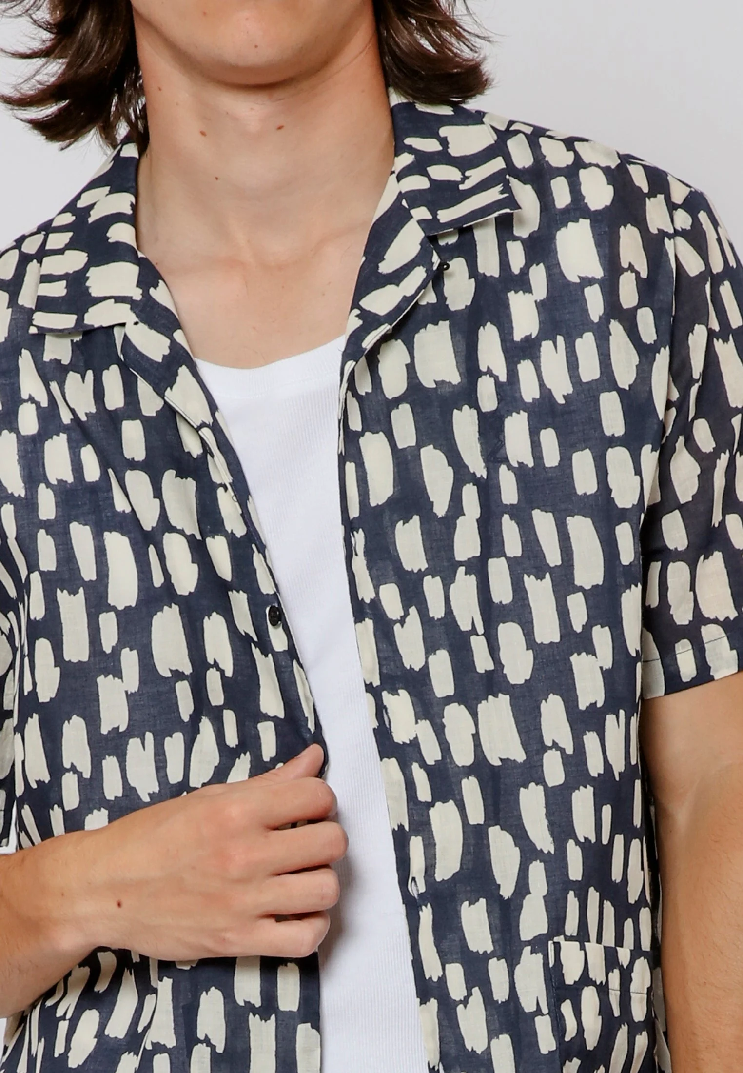 LIQUID ABSTRACT SHIRT BLACK & TAN - Image 2
