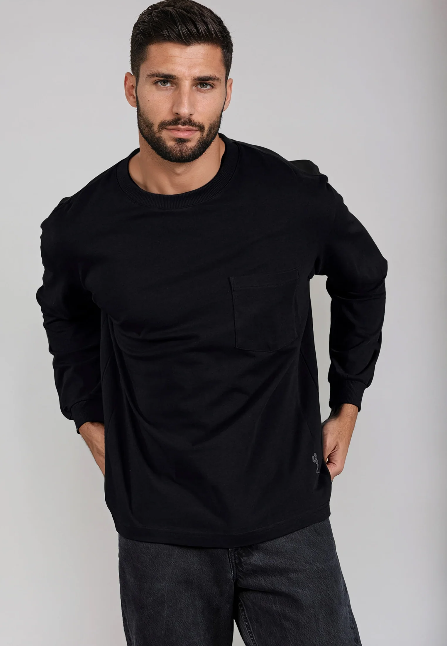 HEAVYWEIGHT LS POCKET T-SHIRT JET BLACK - Image 6