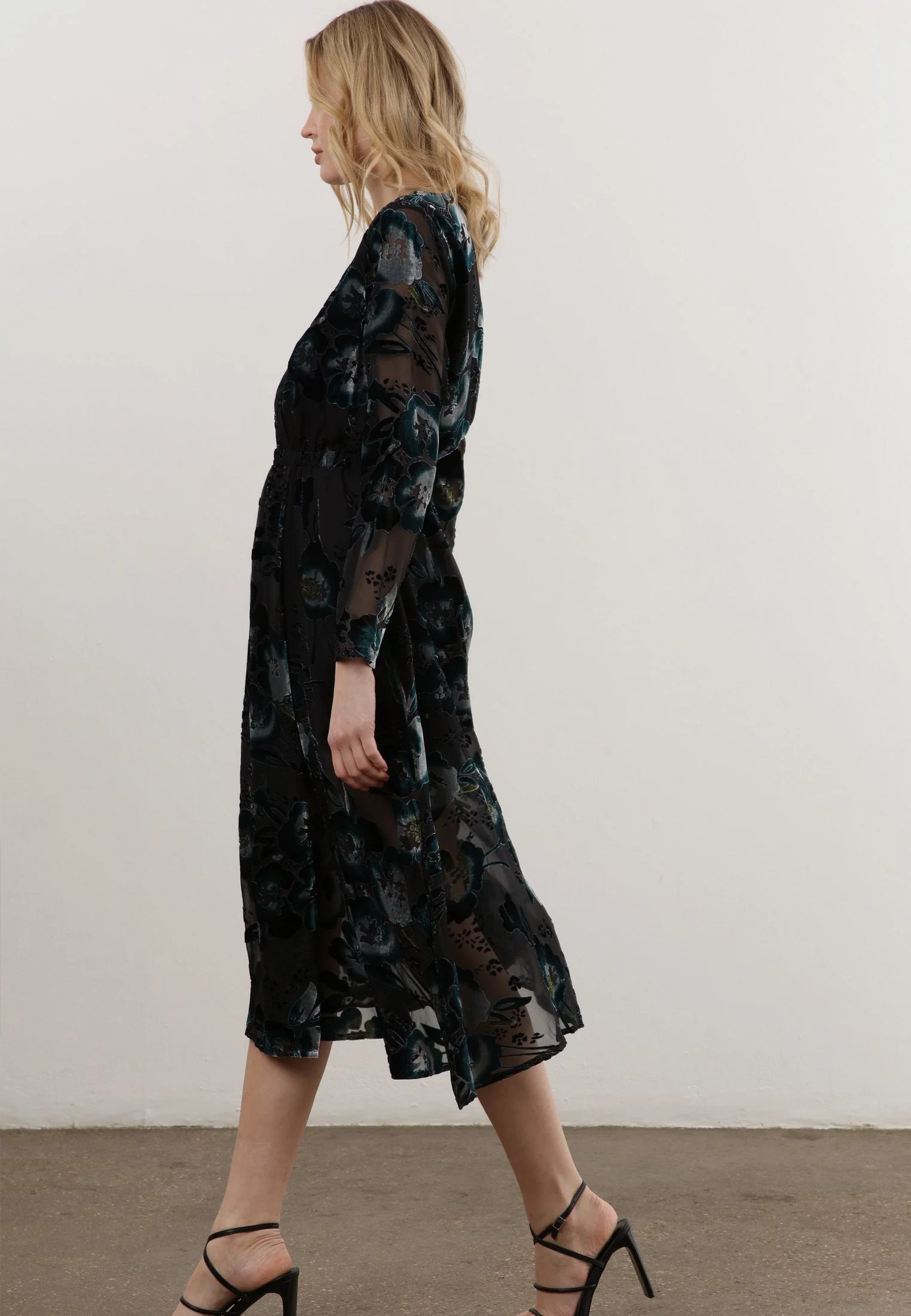 LUMINOSITY DRESS VELVET BURN OUT - Image 5