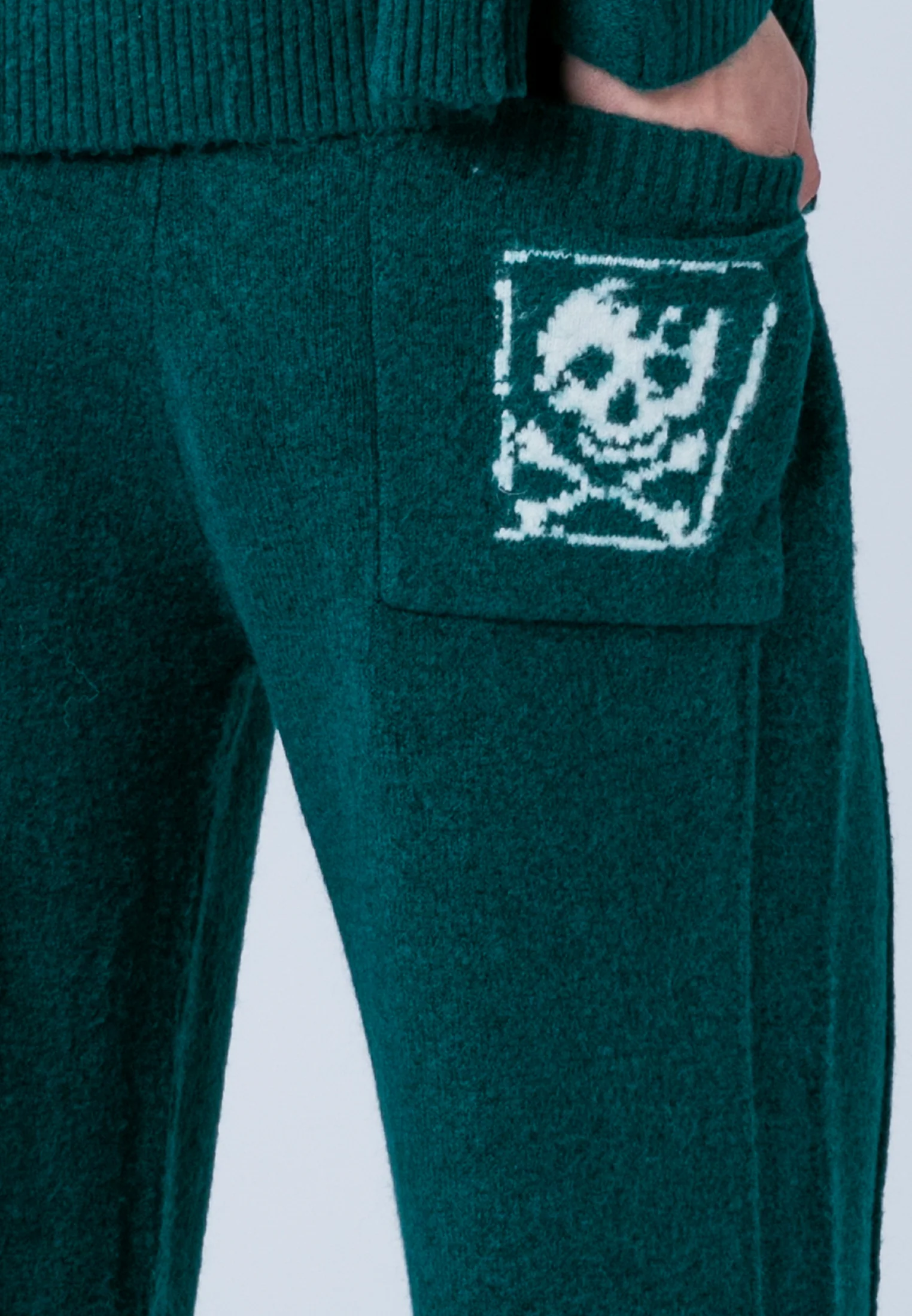 LUSCIOUS KNITTED PANT FOREST GREEN - Image 9