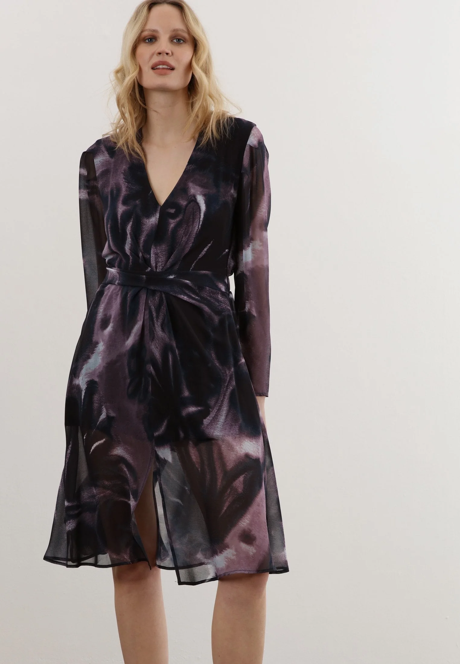 IMMACULATE LS DRESS FLOW LILAC - Image 4
