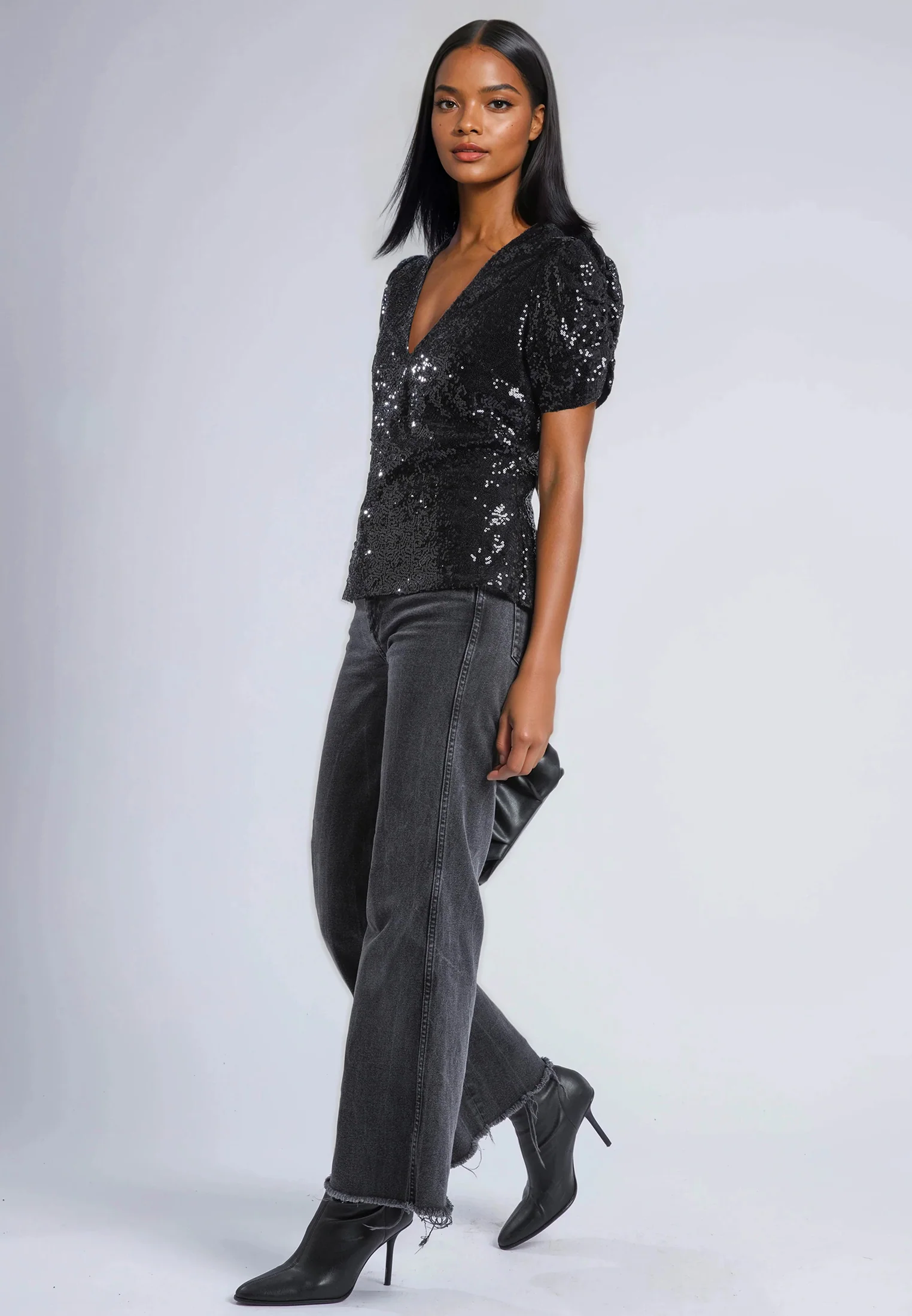 NAOMI TOP BLACK SEQIN - Image 5