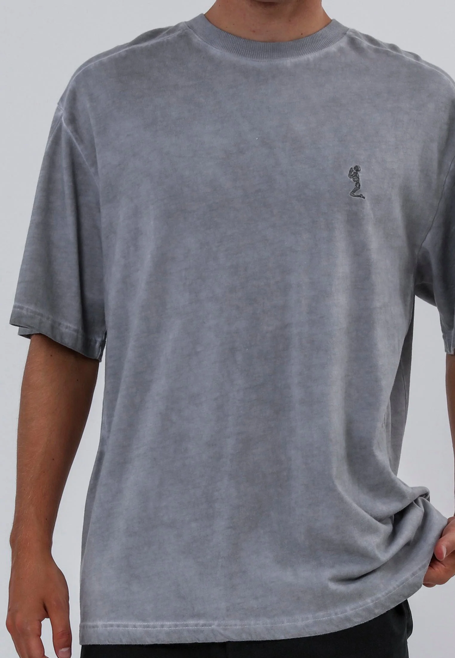 OIL WASH T-SHIRT WASHED GREY - Image 5
