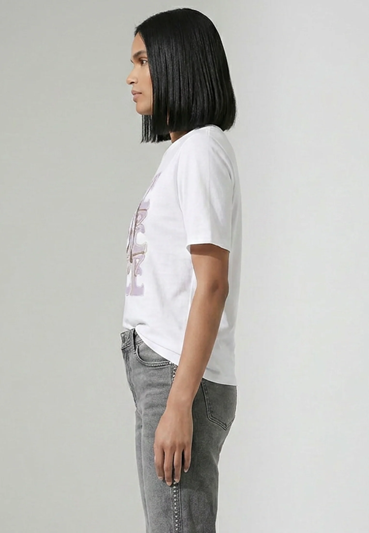 BLIGHTY TEE PEACE WHITE - Image 4