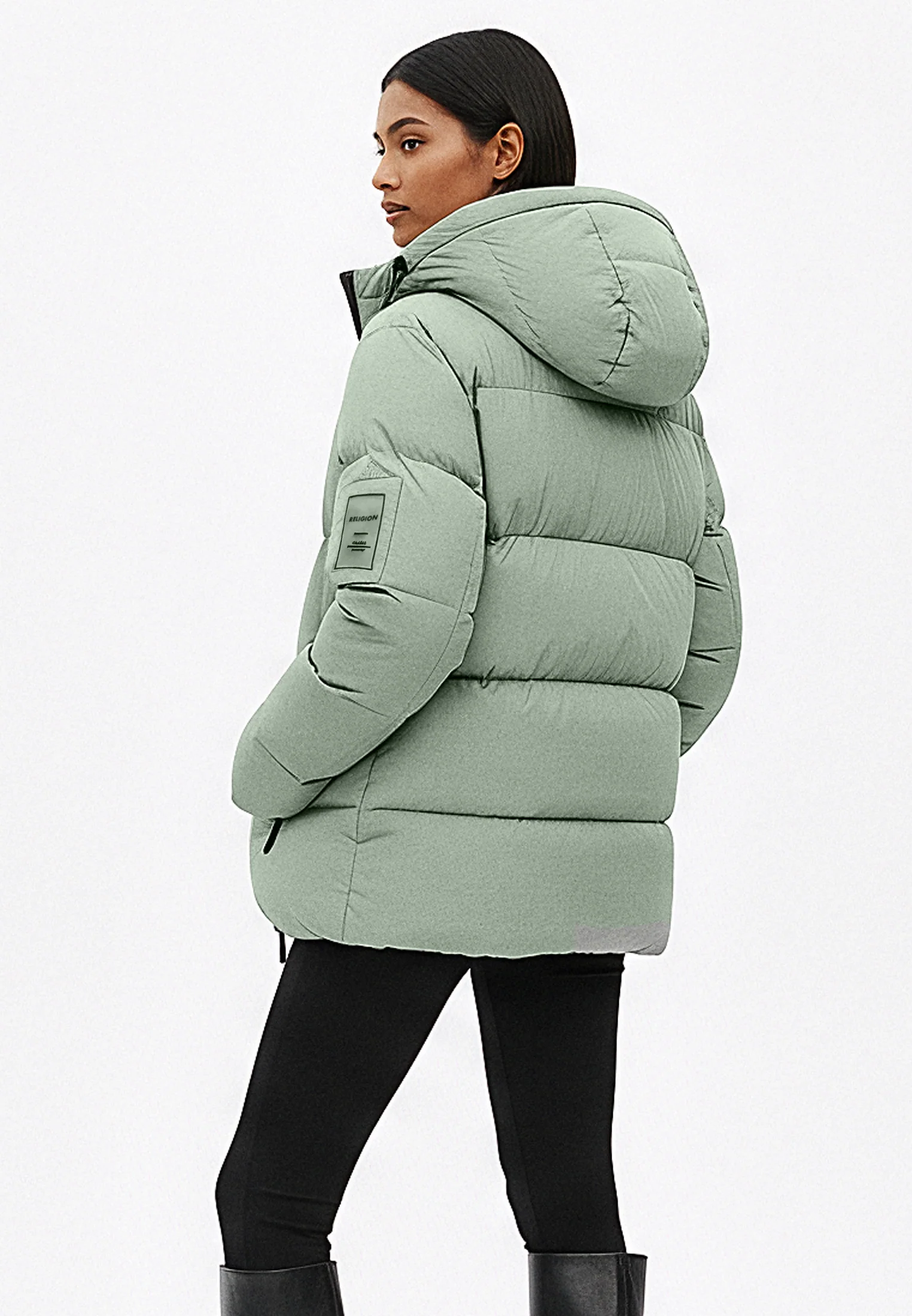 GREEN PERFORMANCE PUFFER JACKET - Image 4