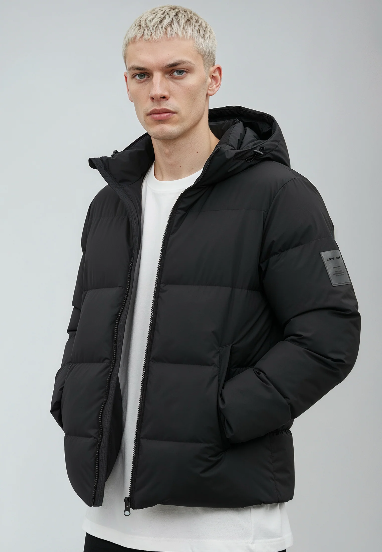 PERFORMANCE PUFFER JACKET WASHED BLACK - Image 2