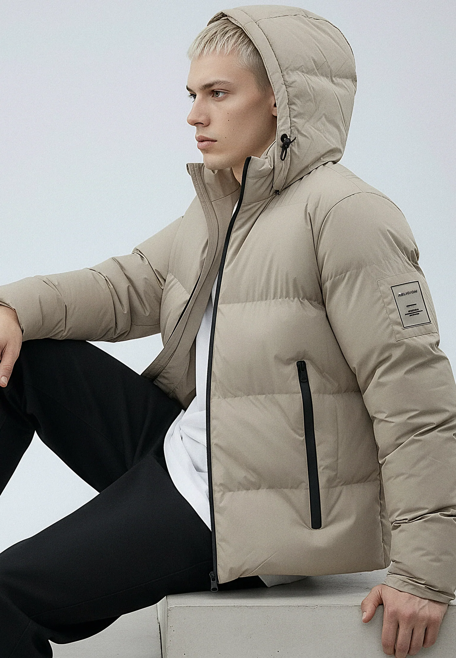 PERFORMANCE PUFFER JACKET STONE - Image 7