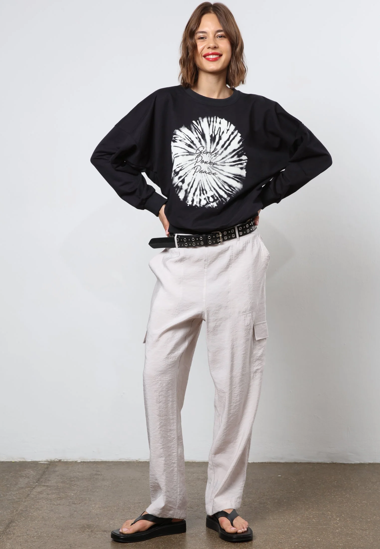 PIONEER SWEAT BLACK - Image 4